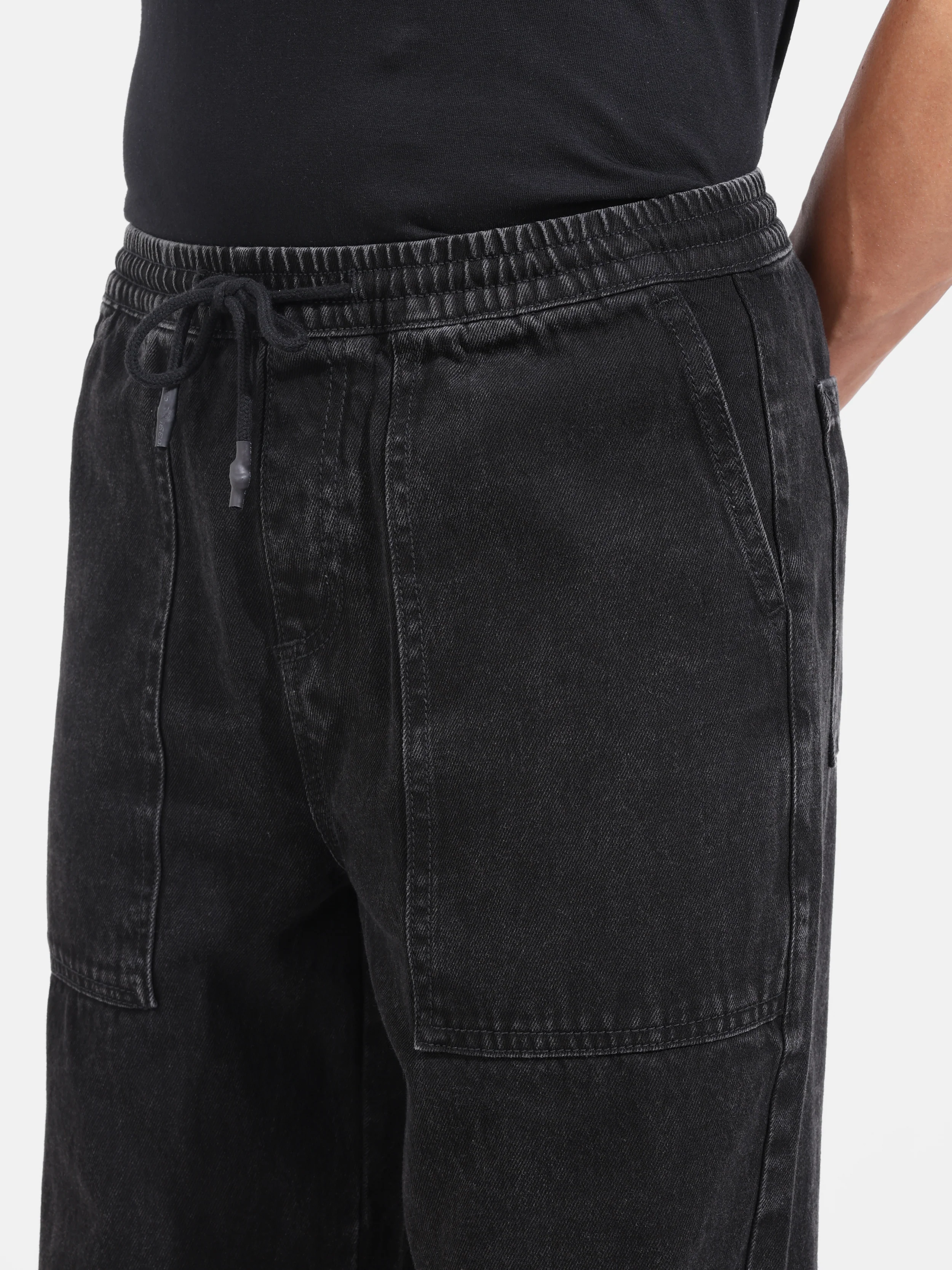 Men's Black Relaxed Fit Solid Casual Jeans - Image 5