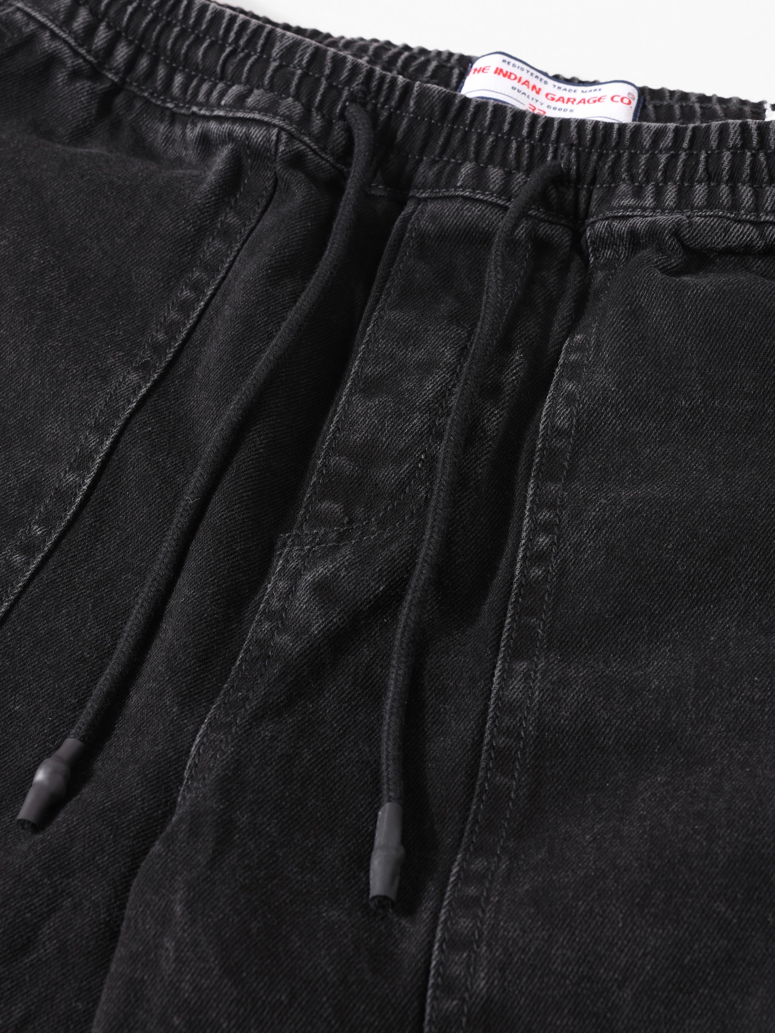 Men's Black Relaxed Fit Solid Casual Jeans - Image 7