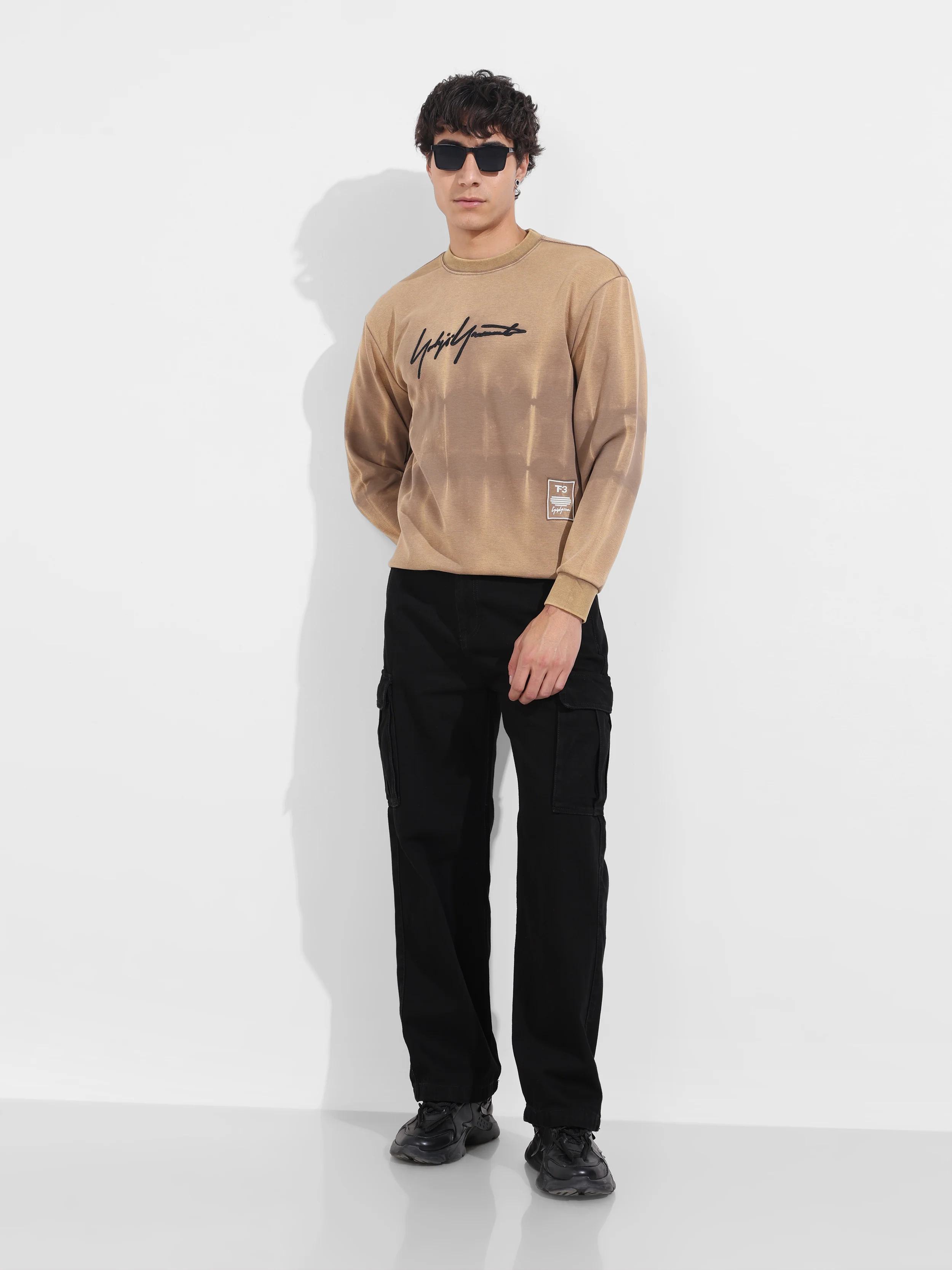 Men's Black Relaxed Fit Solid Casual Jeans - Image 2