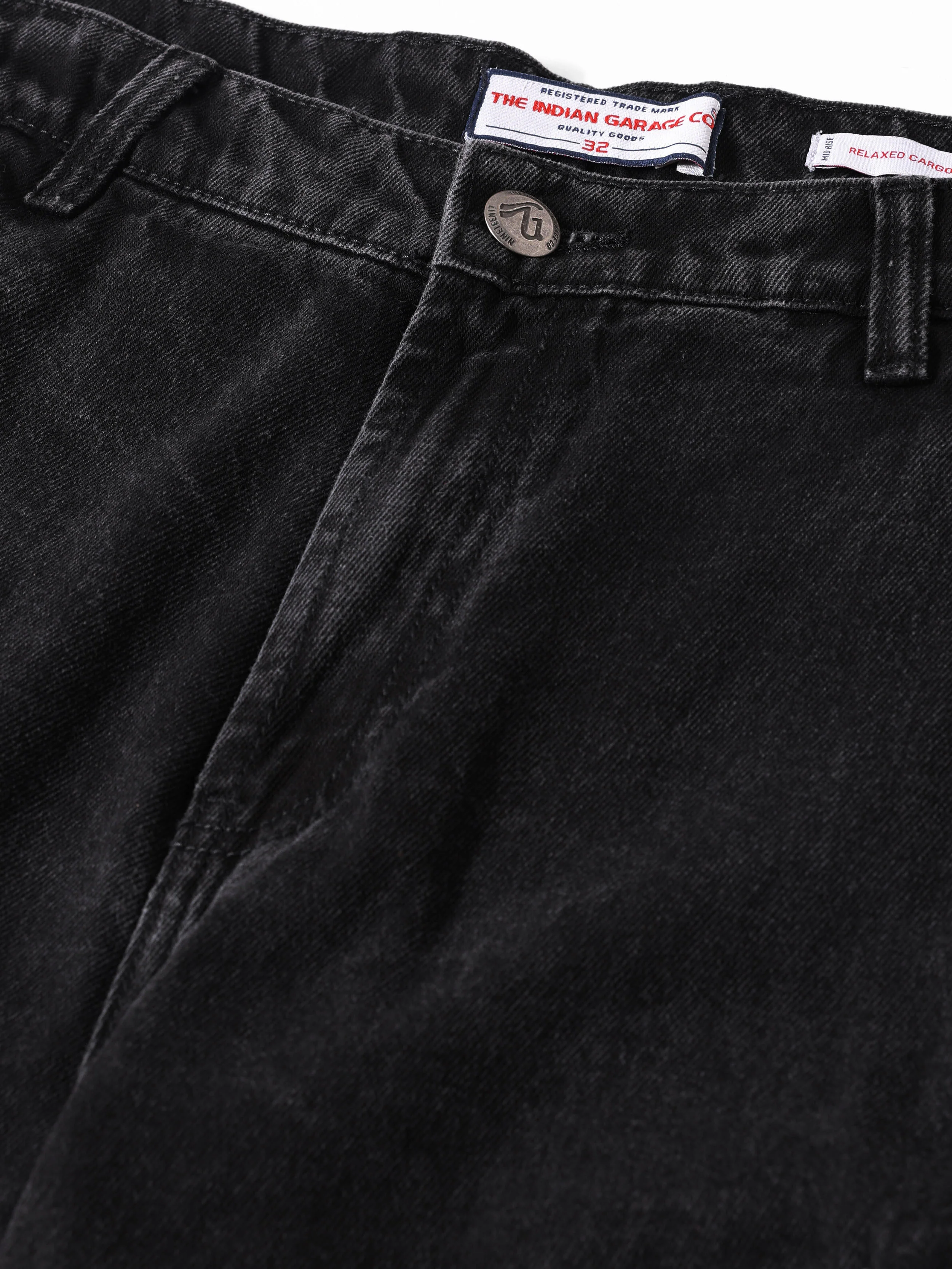 Men's Black Relaxed Fit Solid Casual Jeans - Image 7