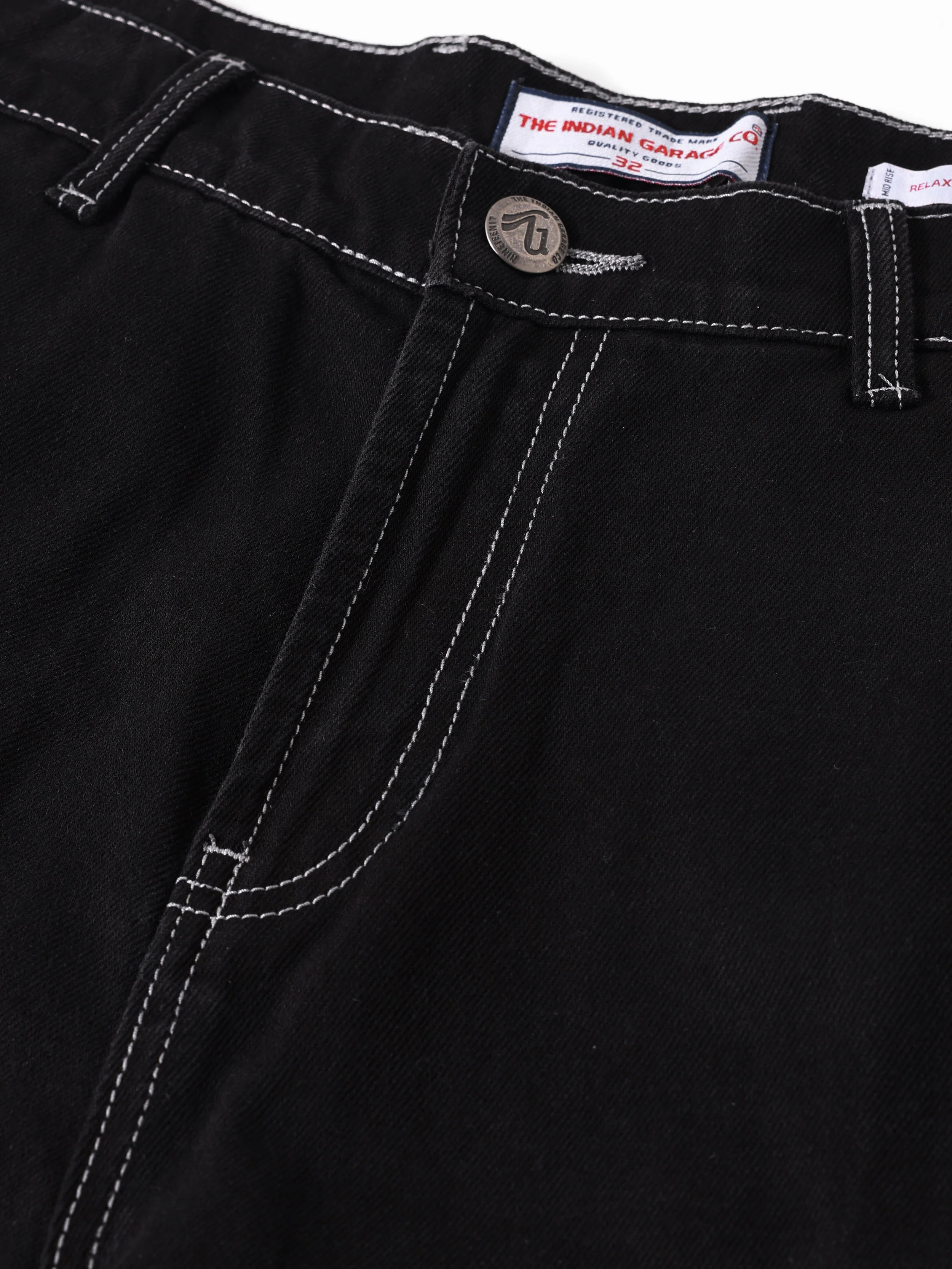 Men's Black Relaxed Fit Solid Casual Jeans - Image 7