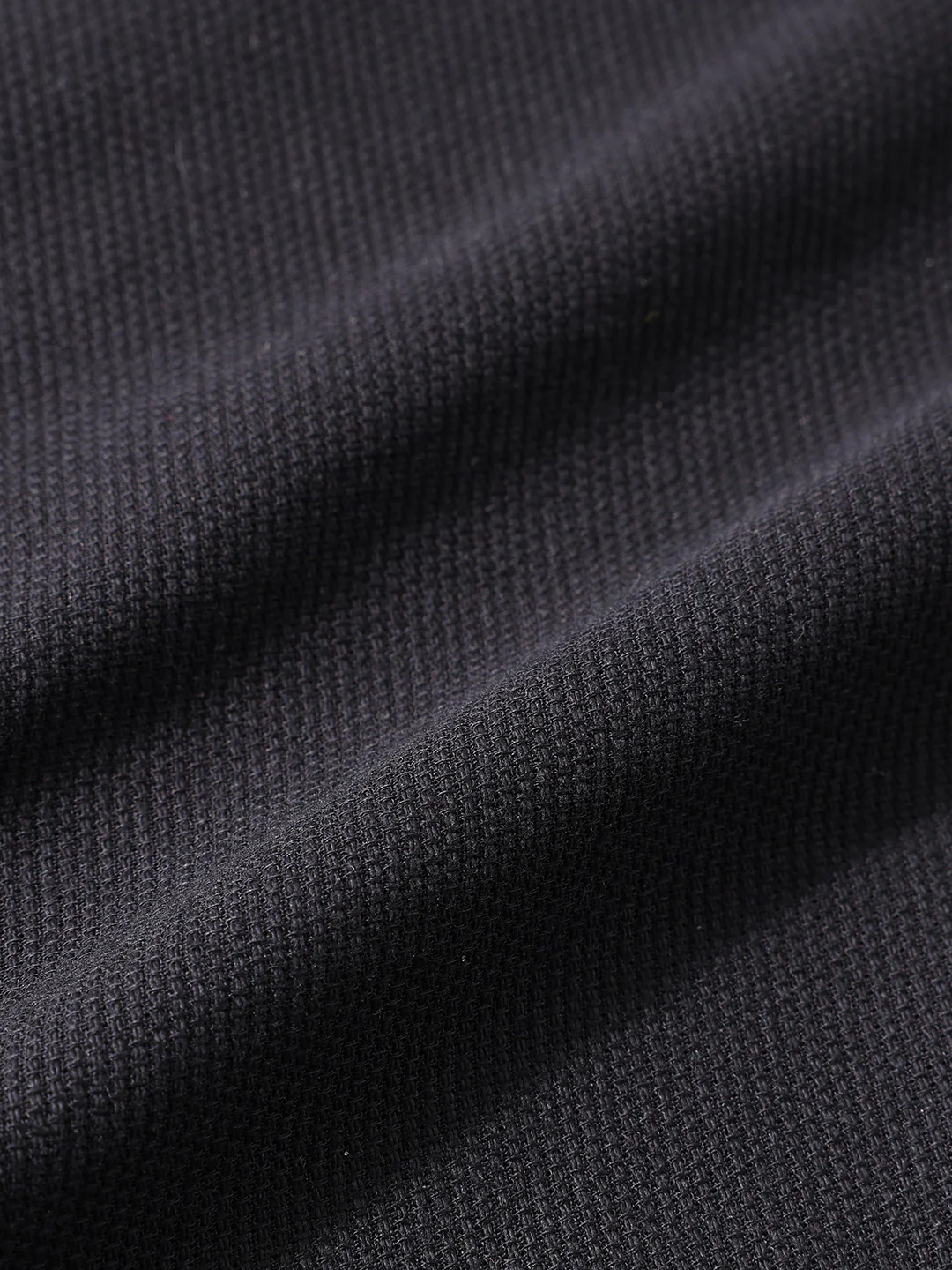 Men's Black Relaxed Fit Solid Casual Shirt - Image 6