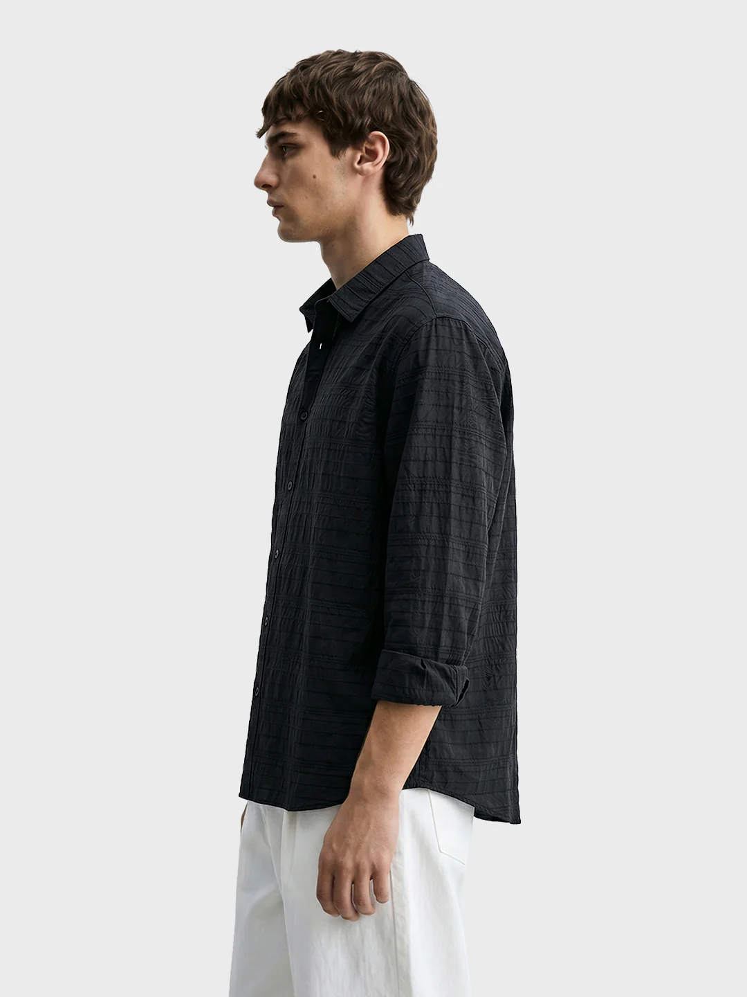 Men's Black Relaxed Fit Solid Casual Shirt - Image 4
