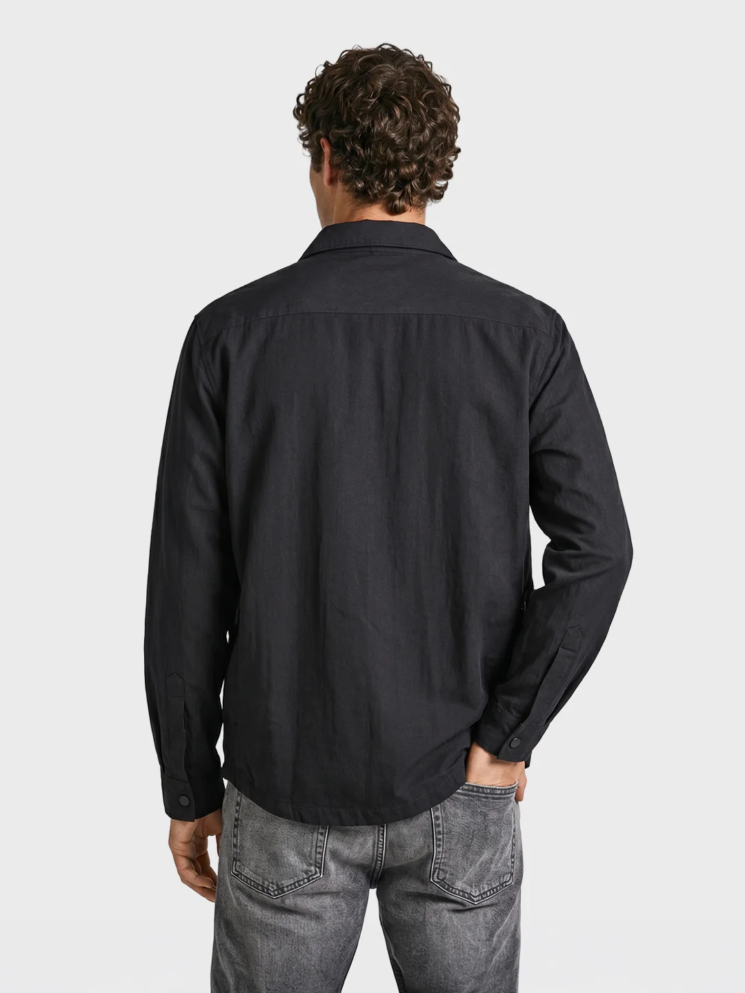 Men's Black Relaxed Fit Solid Casual Shirts - Image 5