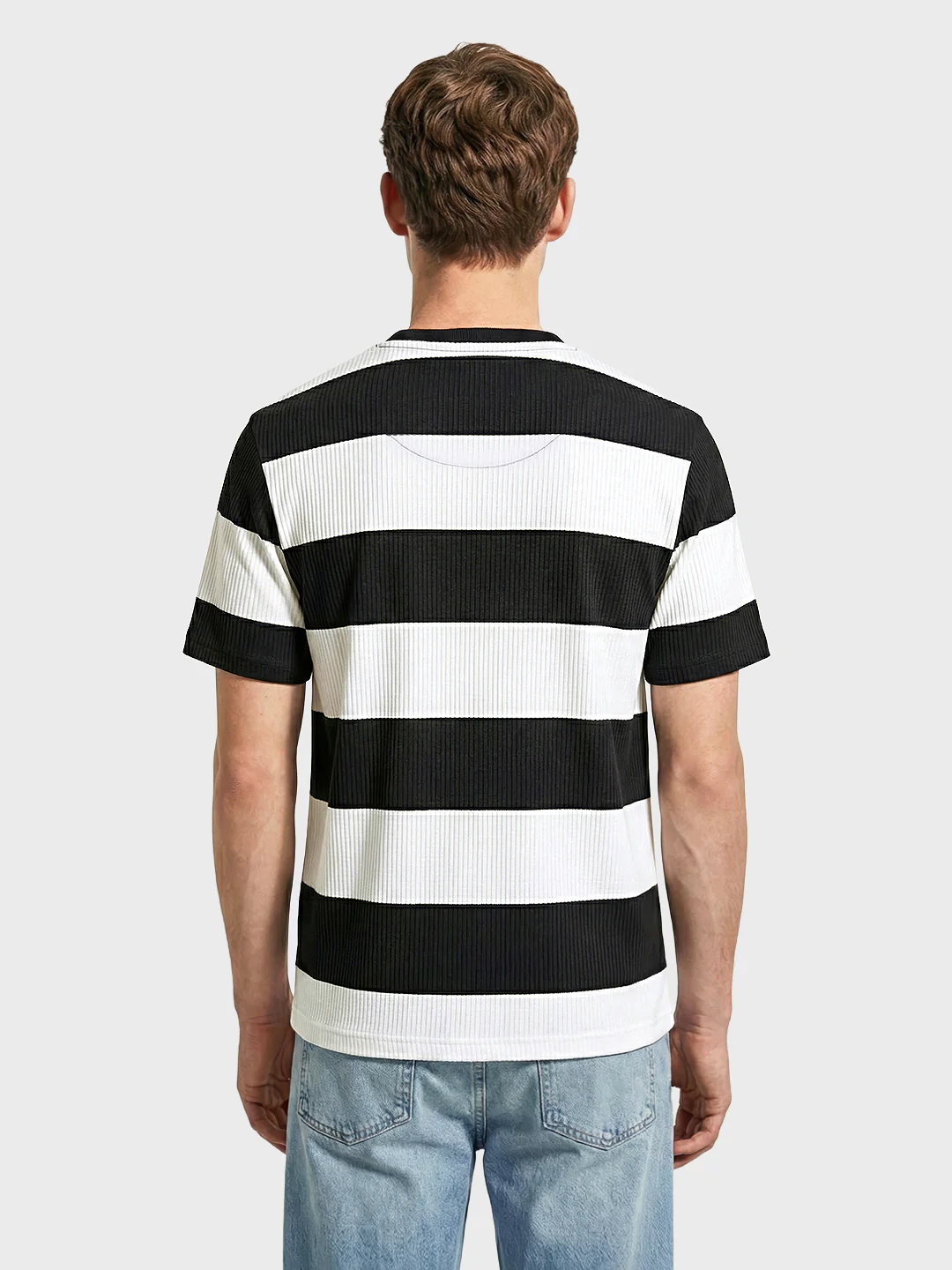 Men's Black Relaxed Fit Solid Casual T-Shirts - Image 3