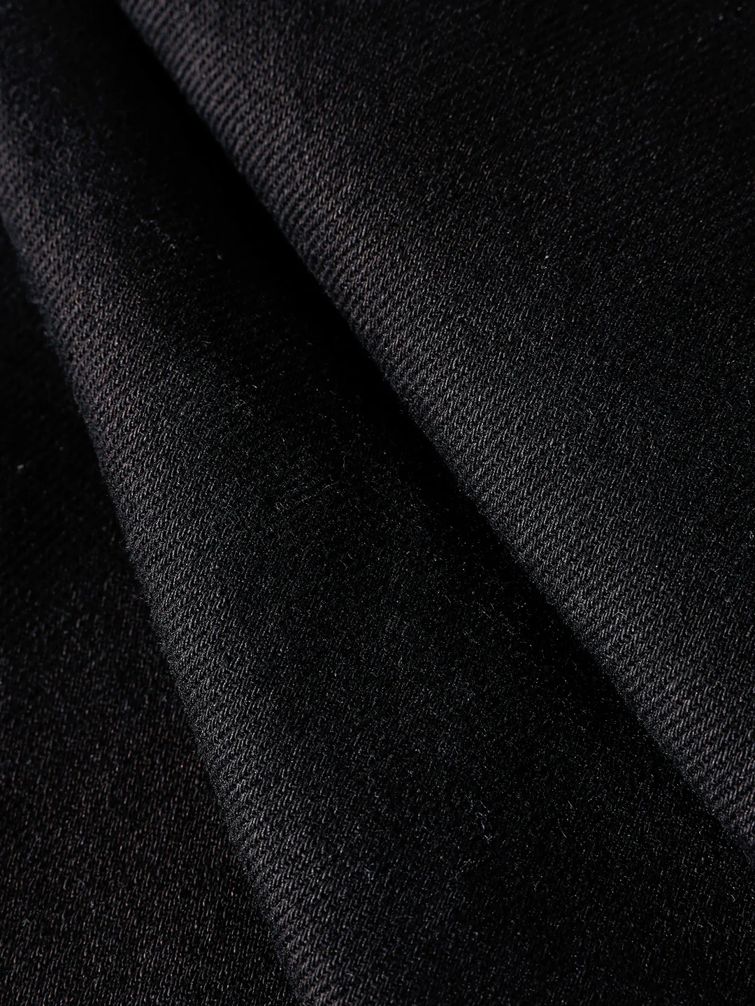 Men's Black Relaxed Fit Solid The Eternity Series Jeans - Image 7