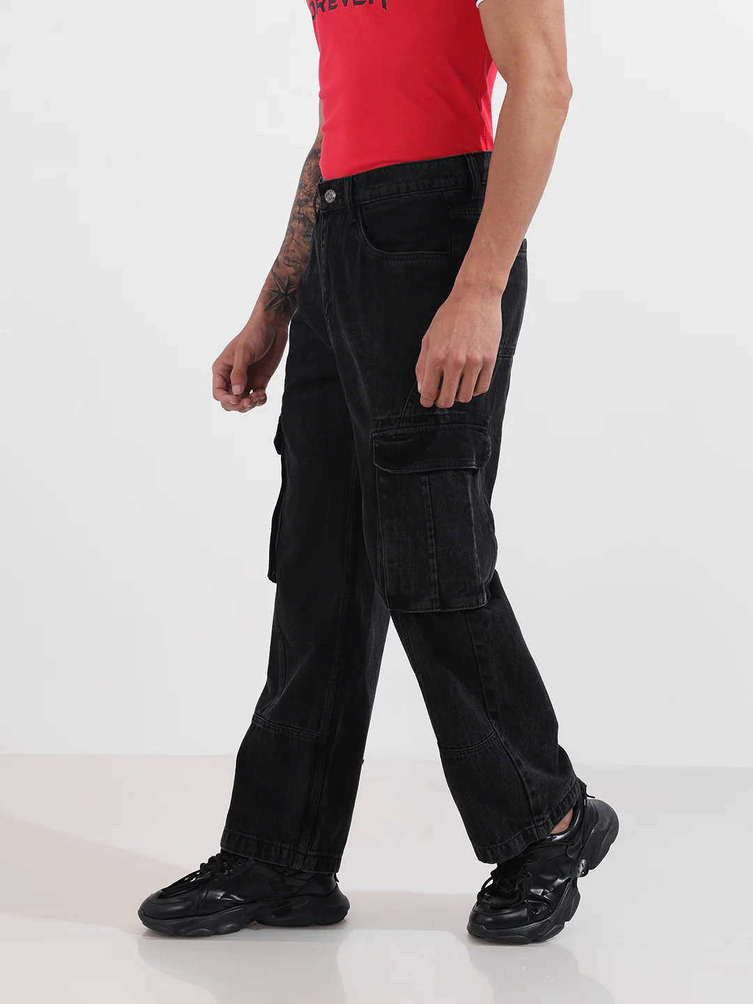 Men's Black Relaxed Fit Solid The Eternity Series Jeans - Image 3