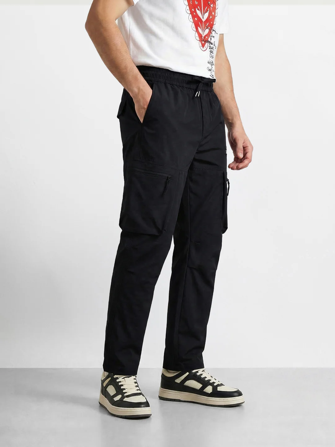 Men's Black Relaxed Fit Solid Utility Cargo - Image 2