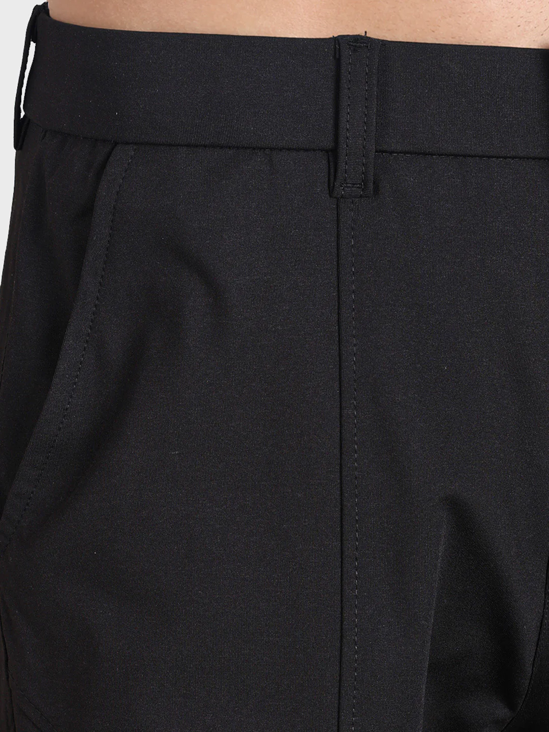 Men's Black Relaxed Fit Solid Utility Cargo - Image 8