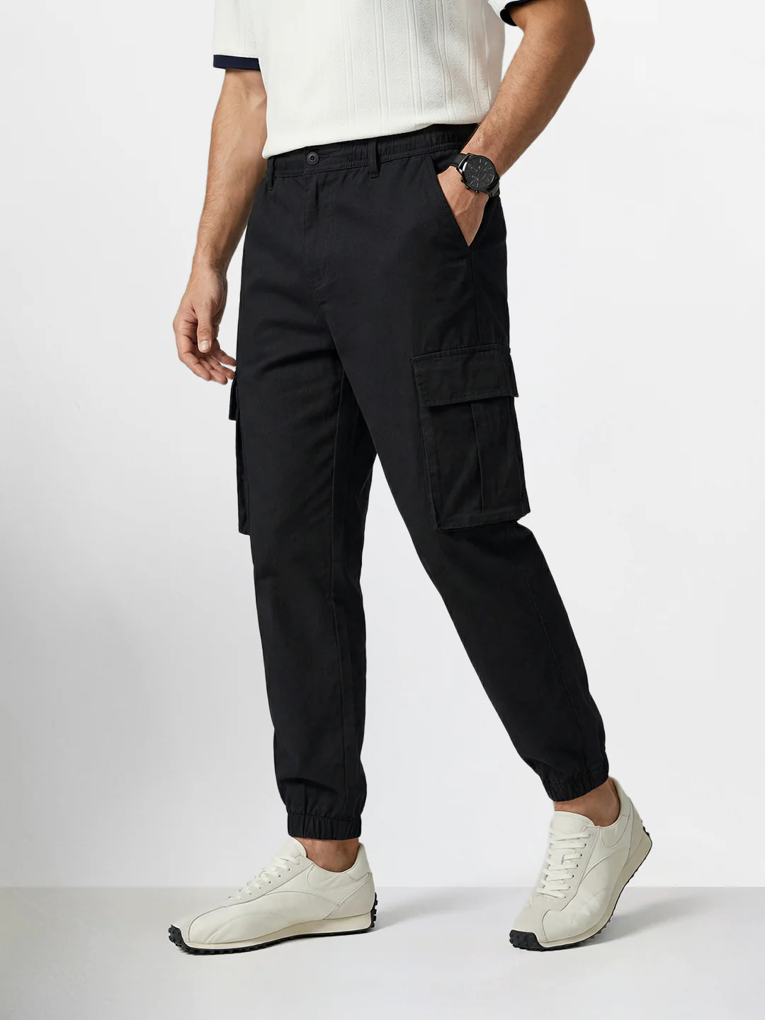 Men's Black Relaxed Fit Solid Utility Cargo - Image 3