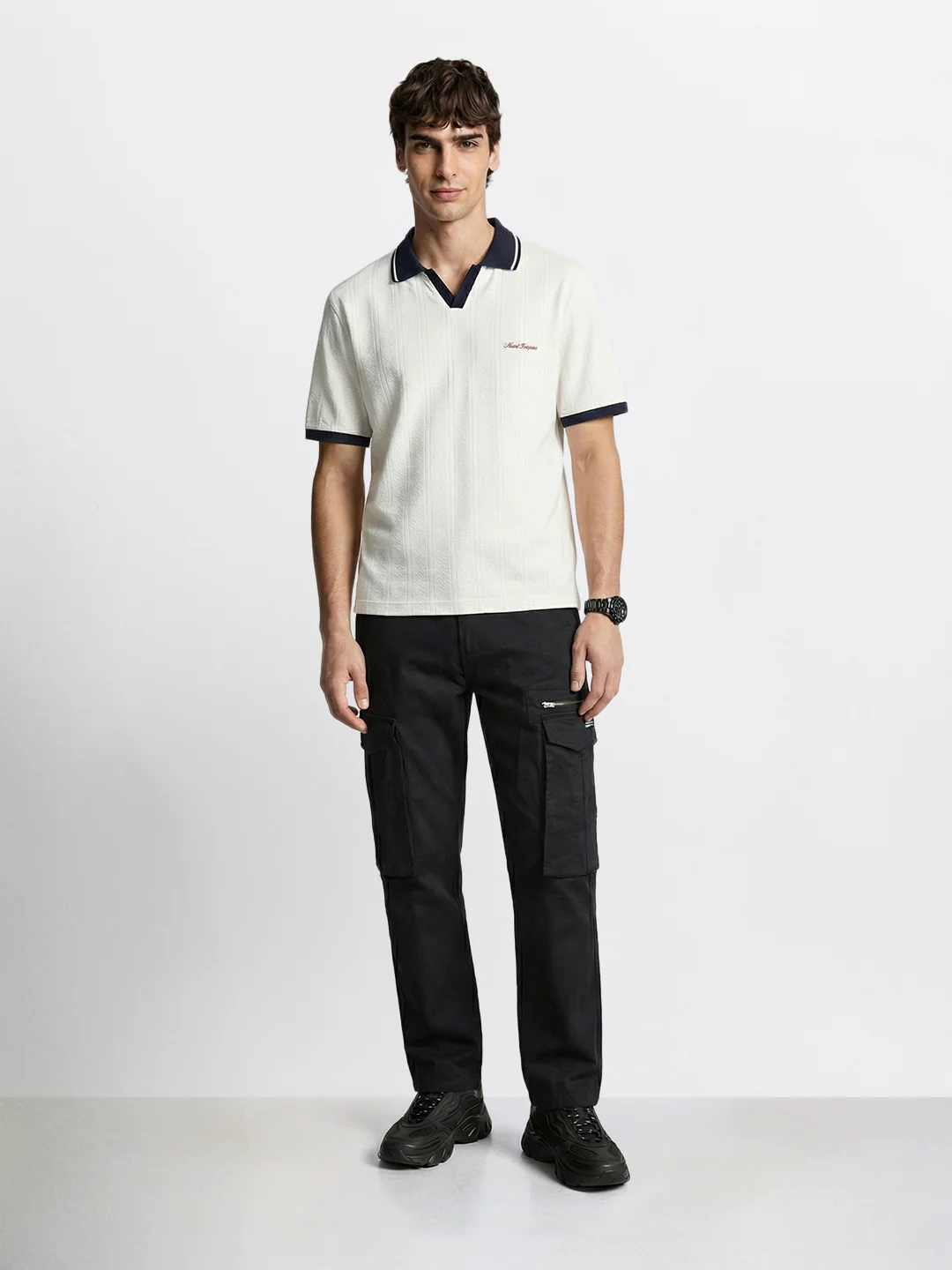 Men's Black Relaxed Fit Solid Utility Cargo - Image 5