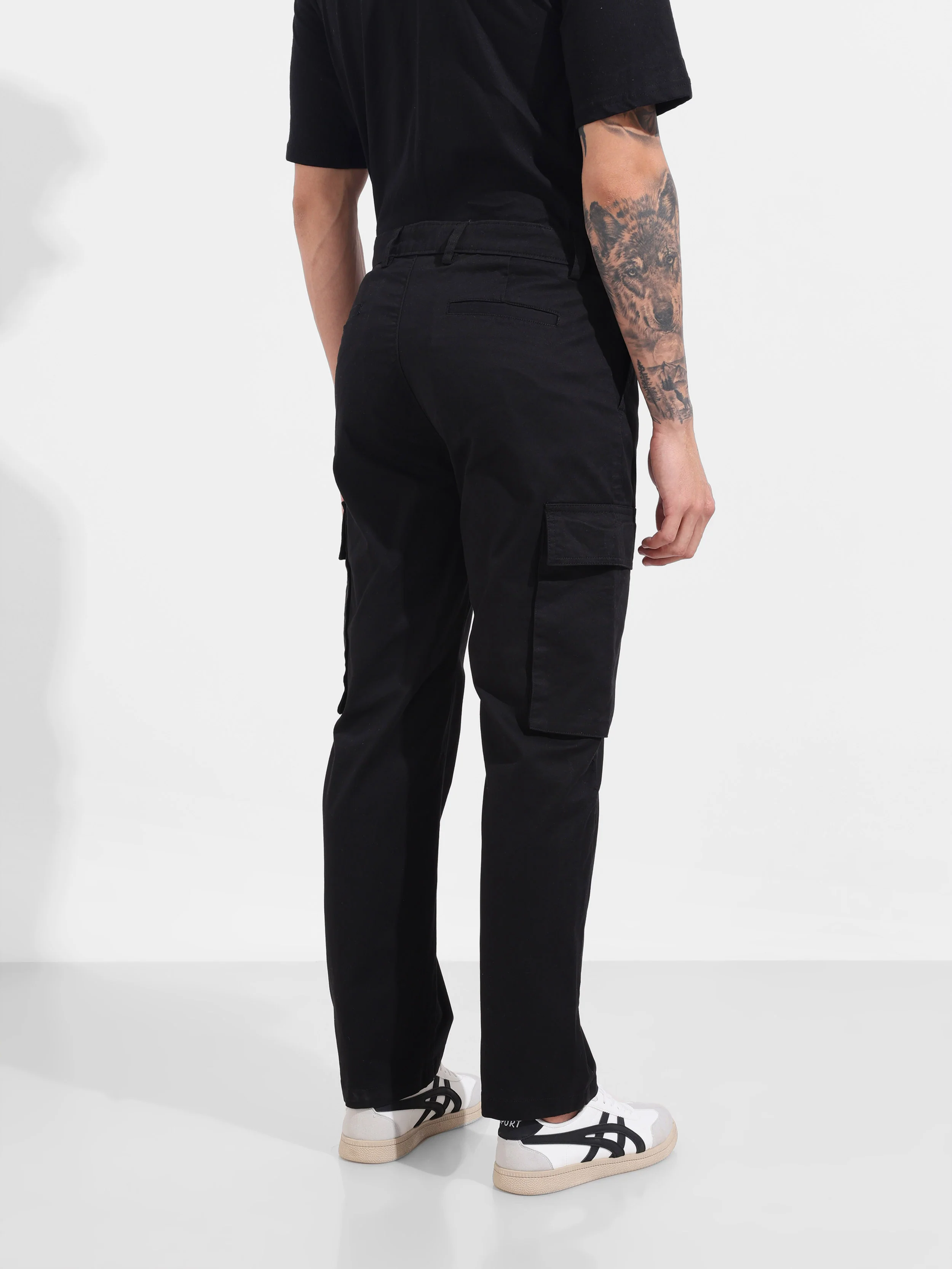Men's Black Relaxed Fit Solid Utility Cargo - Image 6