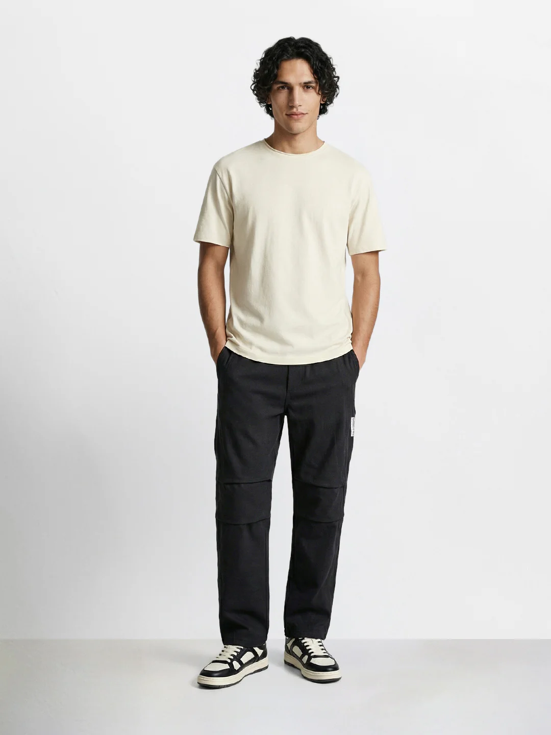 Men's Black Relaxed Fit Solid Utility Joggers - Image 5