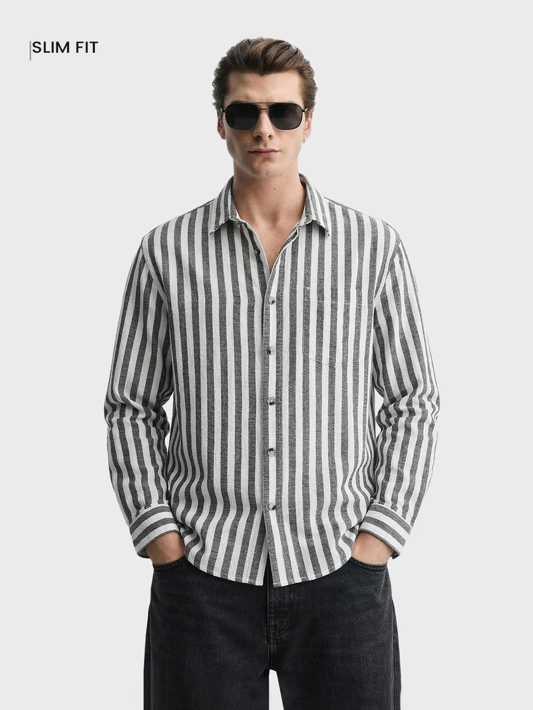 Men's Black Relaxed Fit Striped Casual Shirt - Image 2