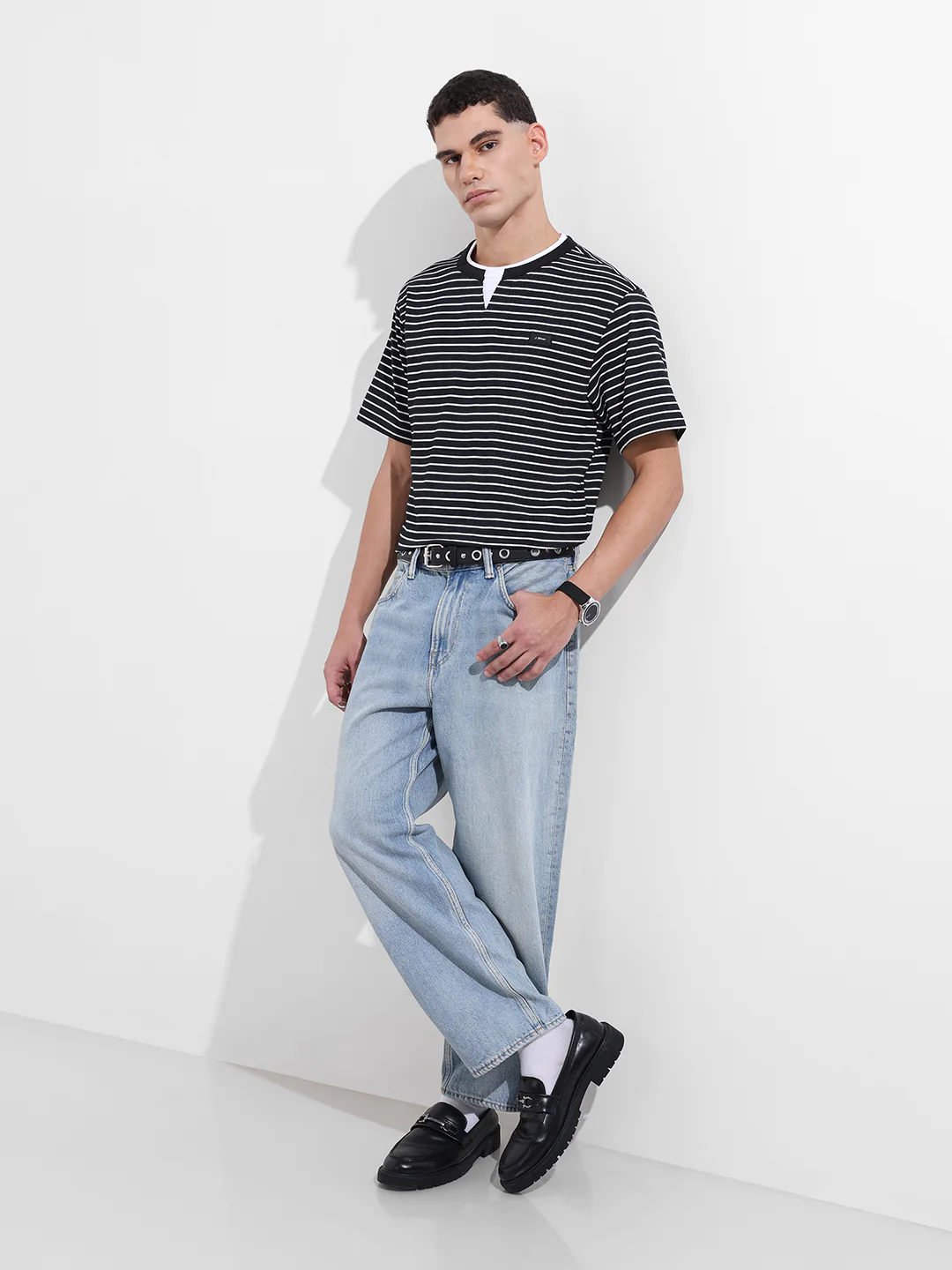 Men's Black Relaxed Fit Striped 240 GSM Street Wear T-Shirt - Image 5