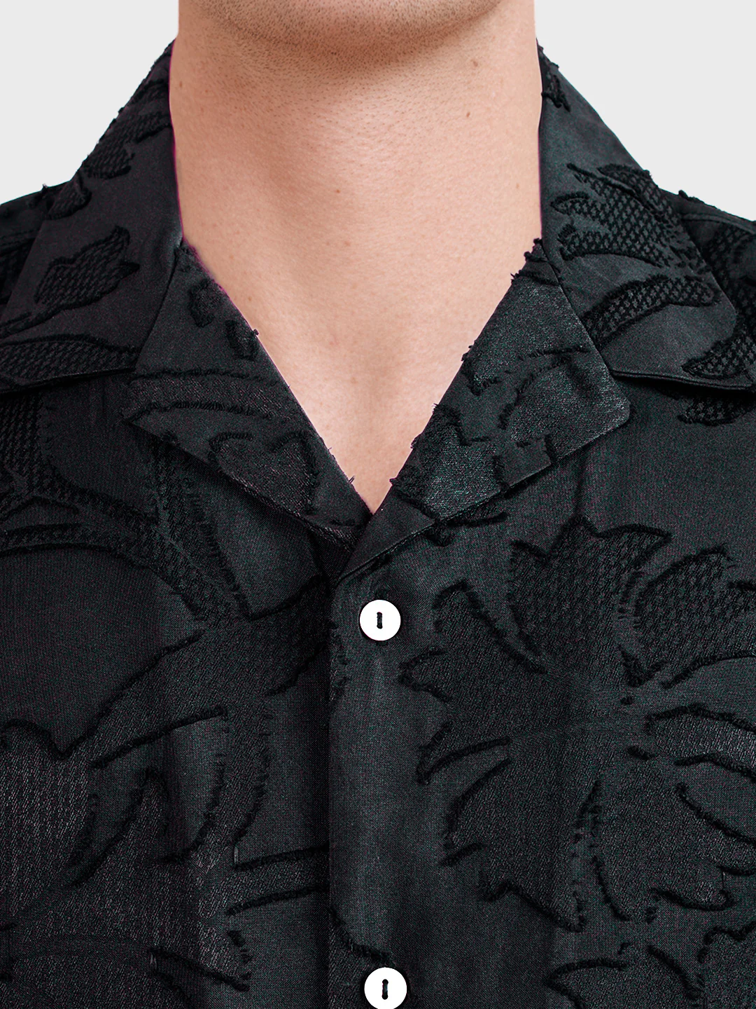 Men's Black Relaxed Fit Solid Casual Shirt - Image 7