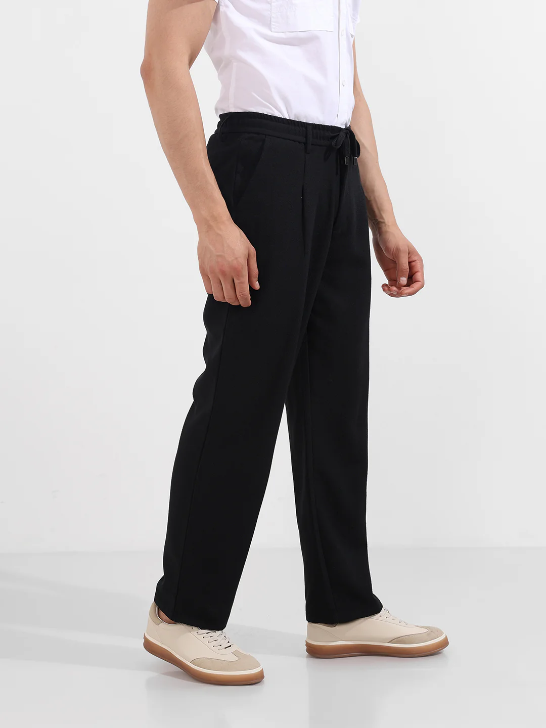 Men's Black Relaxed Fit Textured Casual Trousers - Image 3