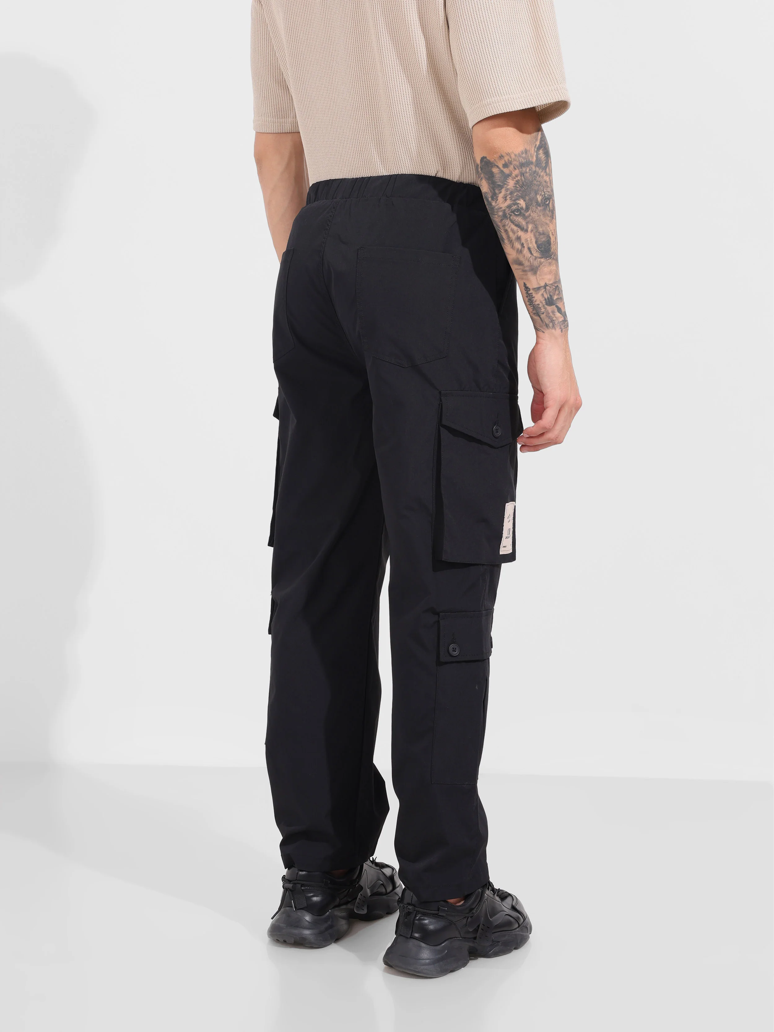 Men's Black Relaxed Fit Textured Utility Cargo - Image 6