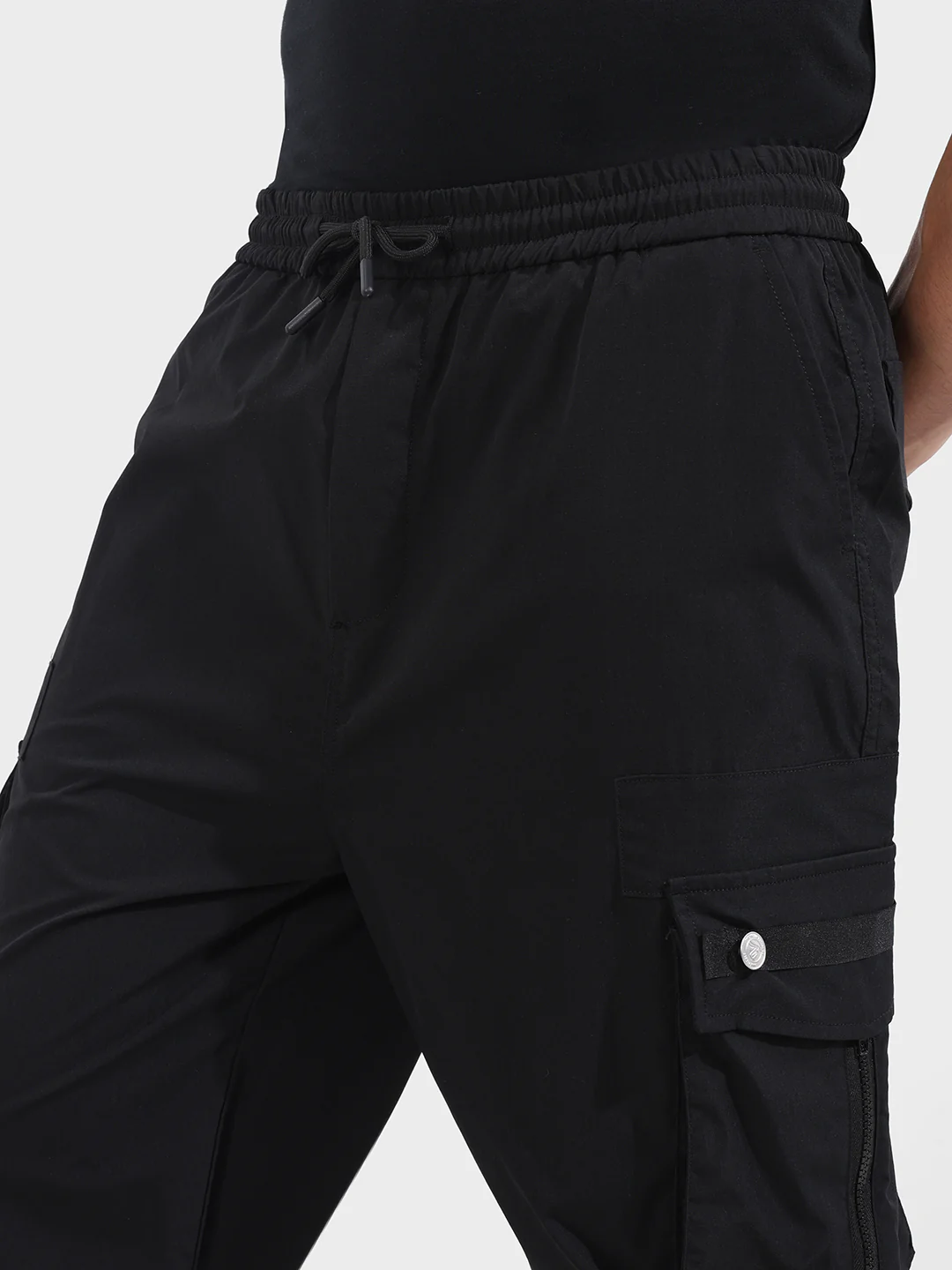 Men's Black Relaxed Fit Textured Utility Joggers - Image 4