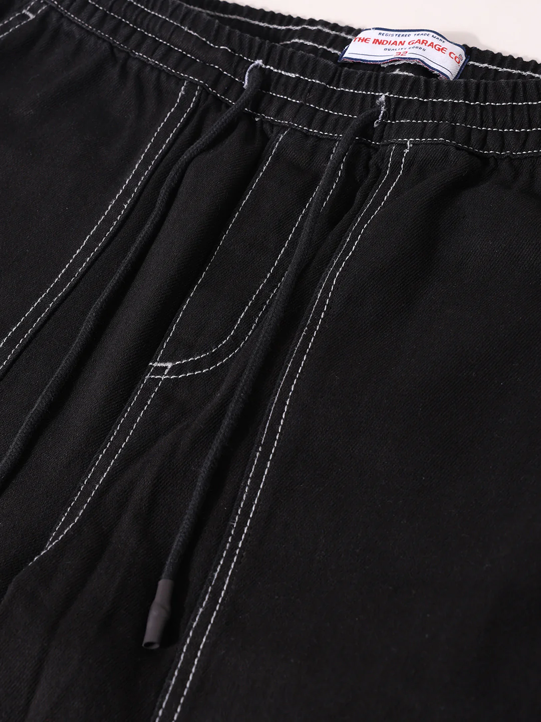 Men's Black Relaxed Fit The Eternity Series Solid Jeans - Image 5