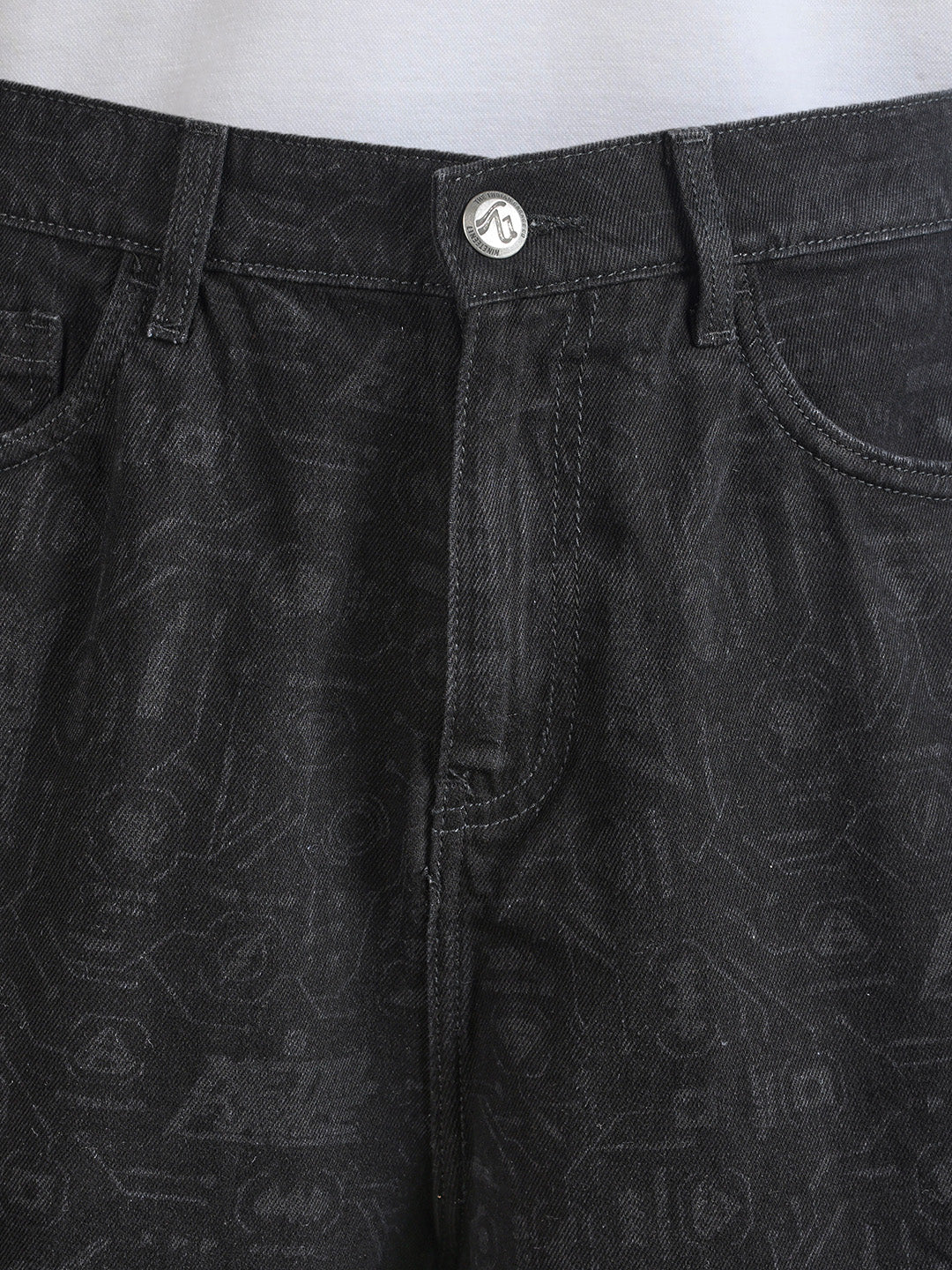 Men's Black Relaxed Fit  Tom And Jerry Character Shorts - Image 8