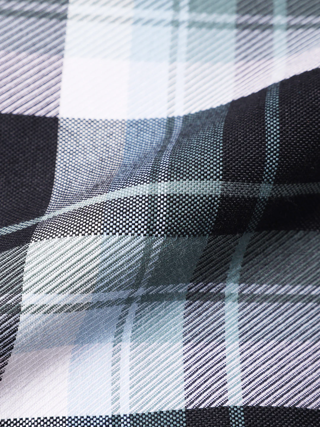 Men's Black Slim Fit Checkered Casual Shirts - Image 6