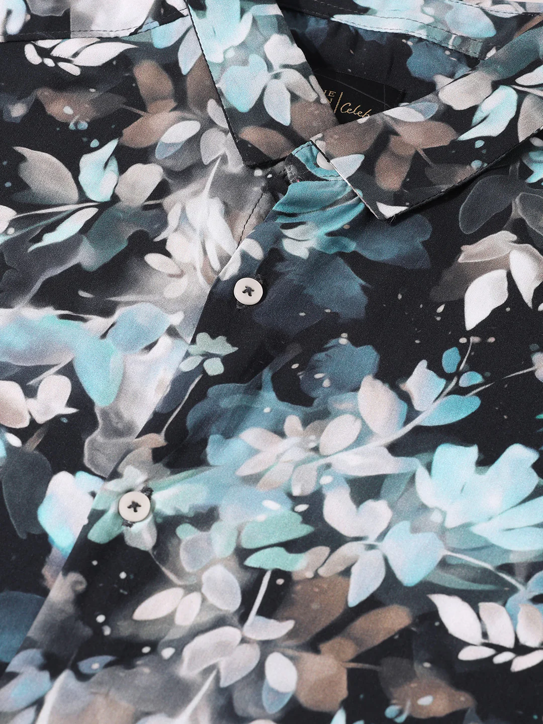 Men's Black Slim Fit Party Wear Floral Printed Shirt - Image 5