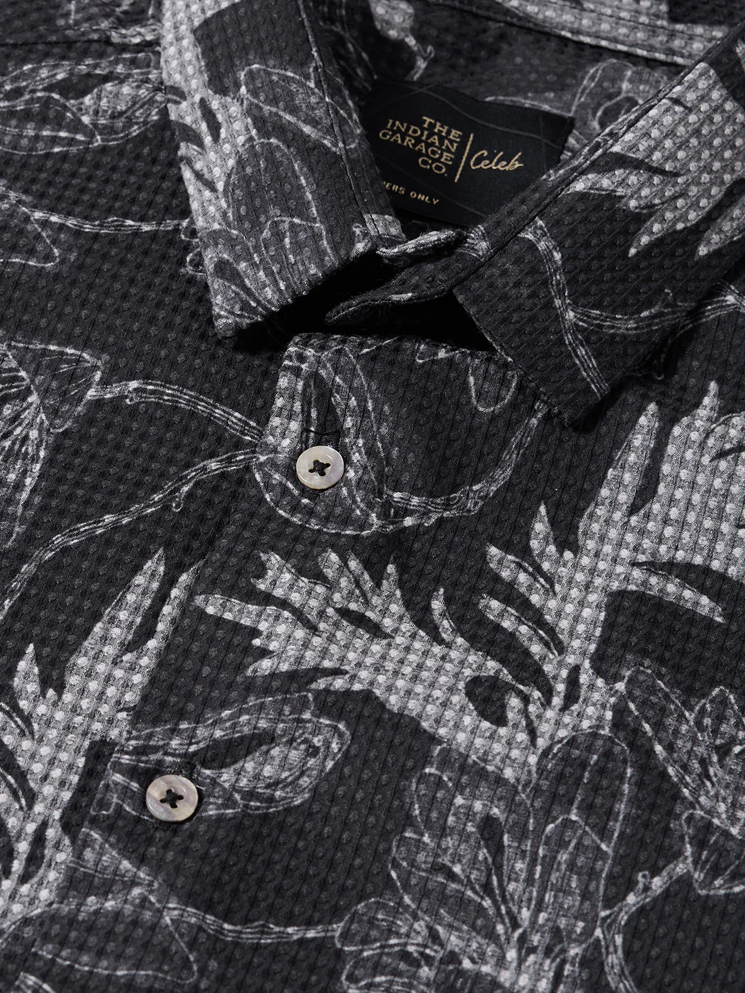 Men's Black Slim Fit Printed Casual Shirt - Image 3
