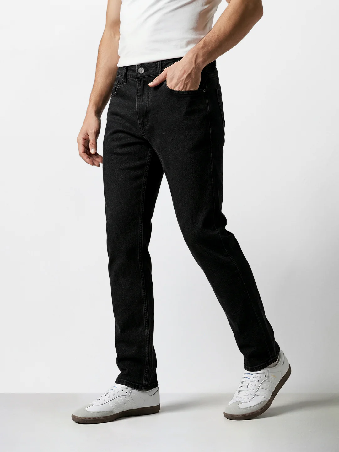Men's Black Slim Fit Solid Casual Jeans - Image 2