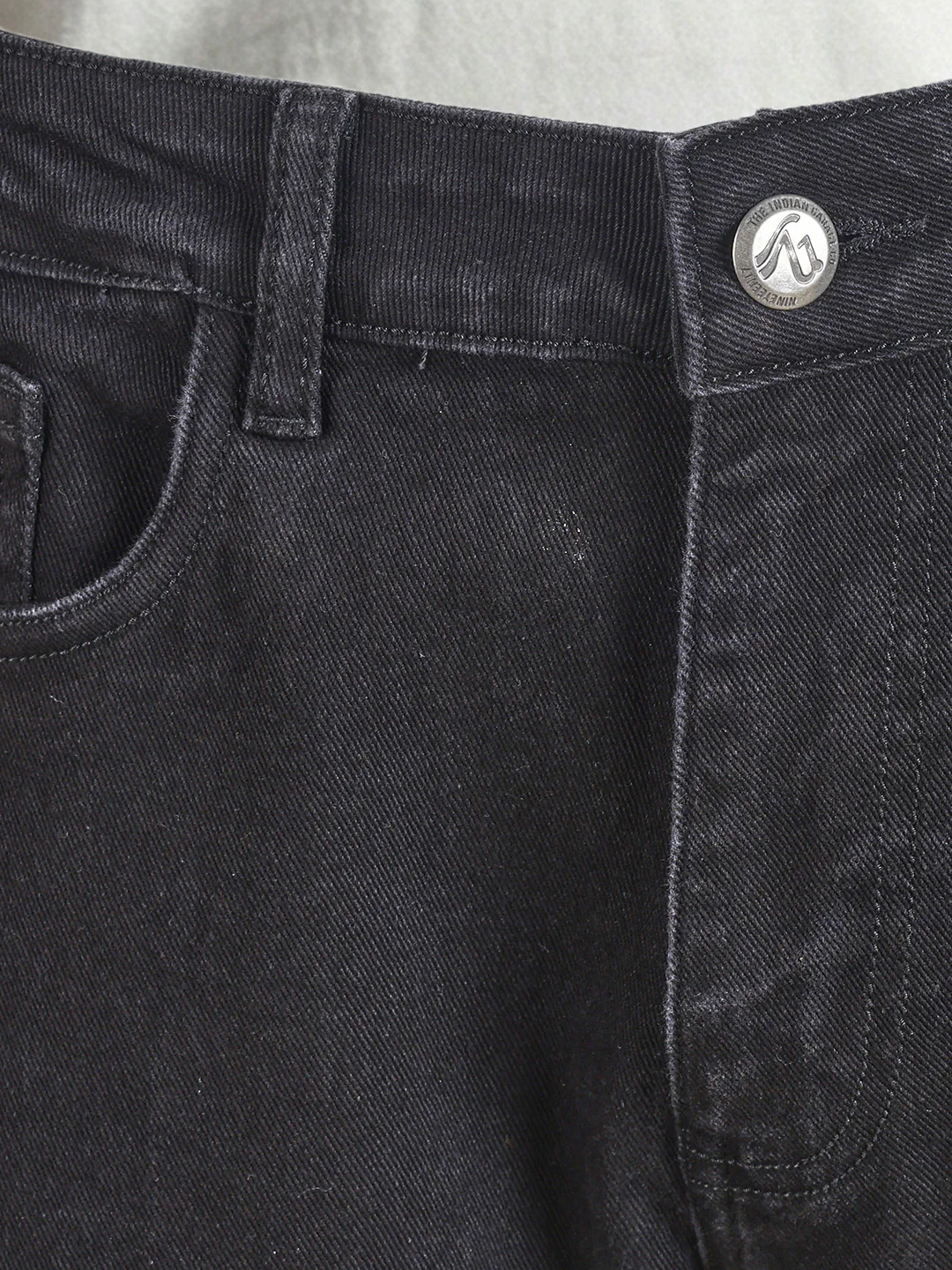 Men's Black Slim Fit Solid Casual Jeans - Image 8