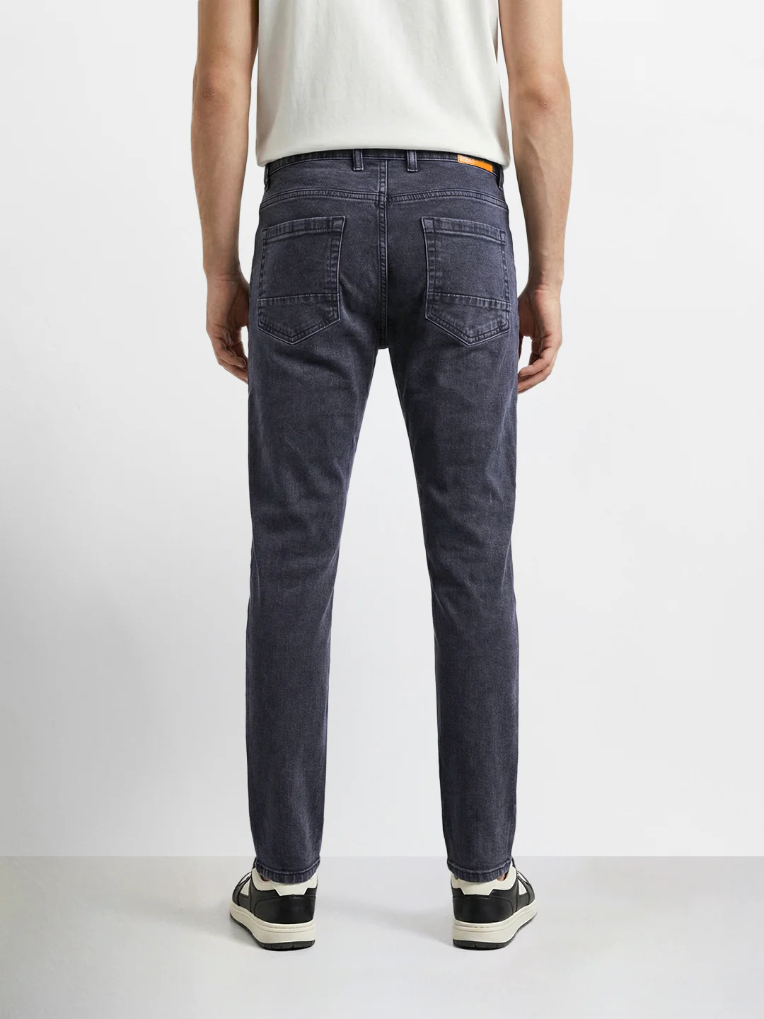Men's Black Slim Fit Solid Casual Jeans - Image 4