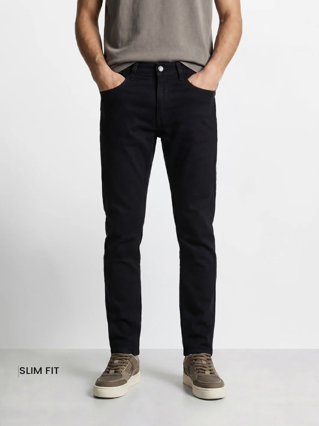 Men's Black Slim Fit Solid Casual Jeans - Image 2
