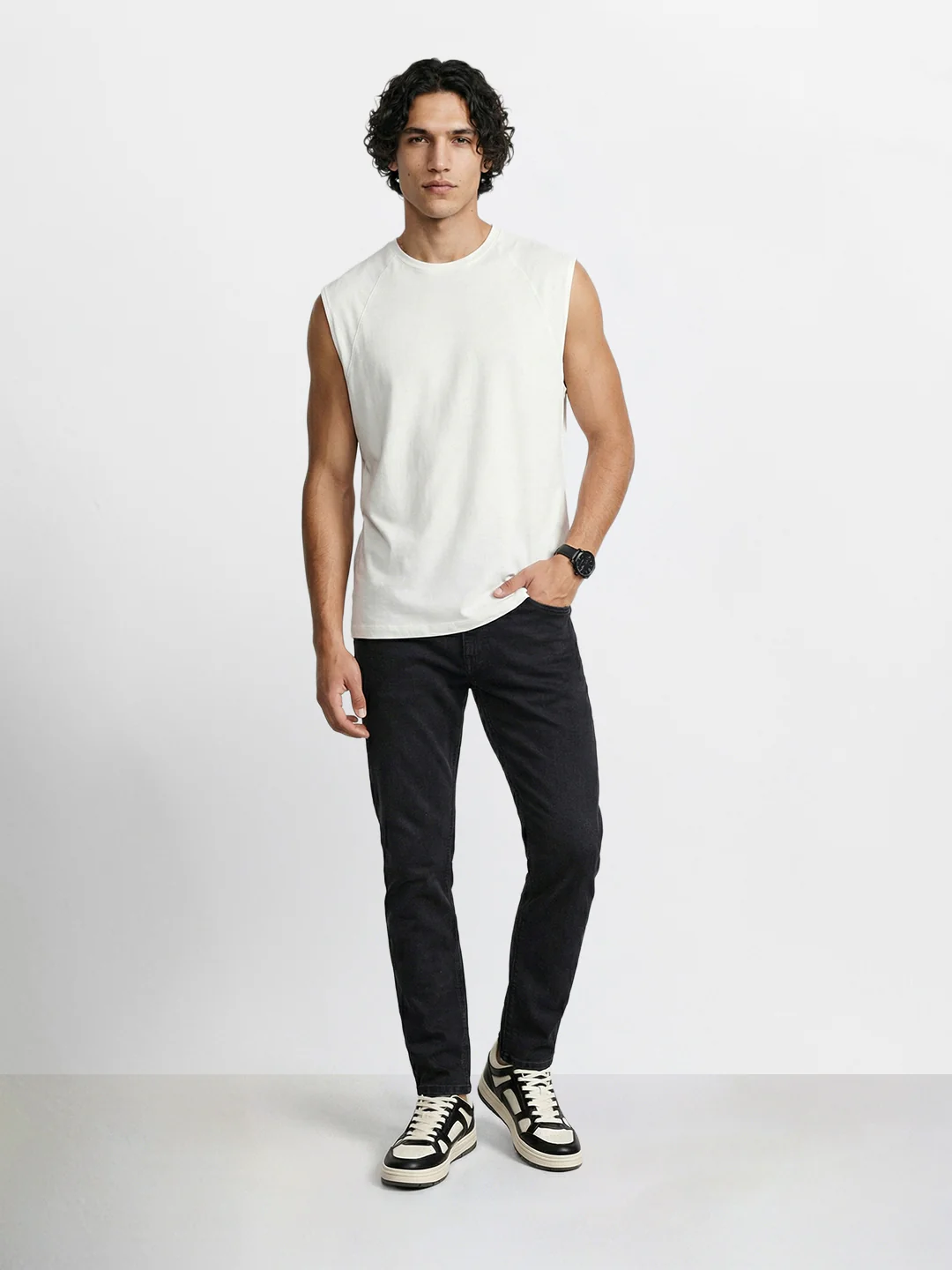 Men's Black Slim Fit Solid Casual Jeans - Image 5