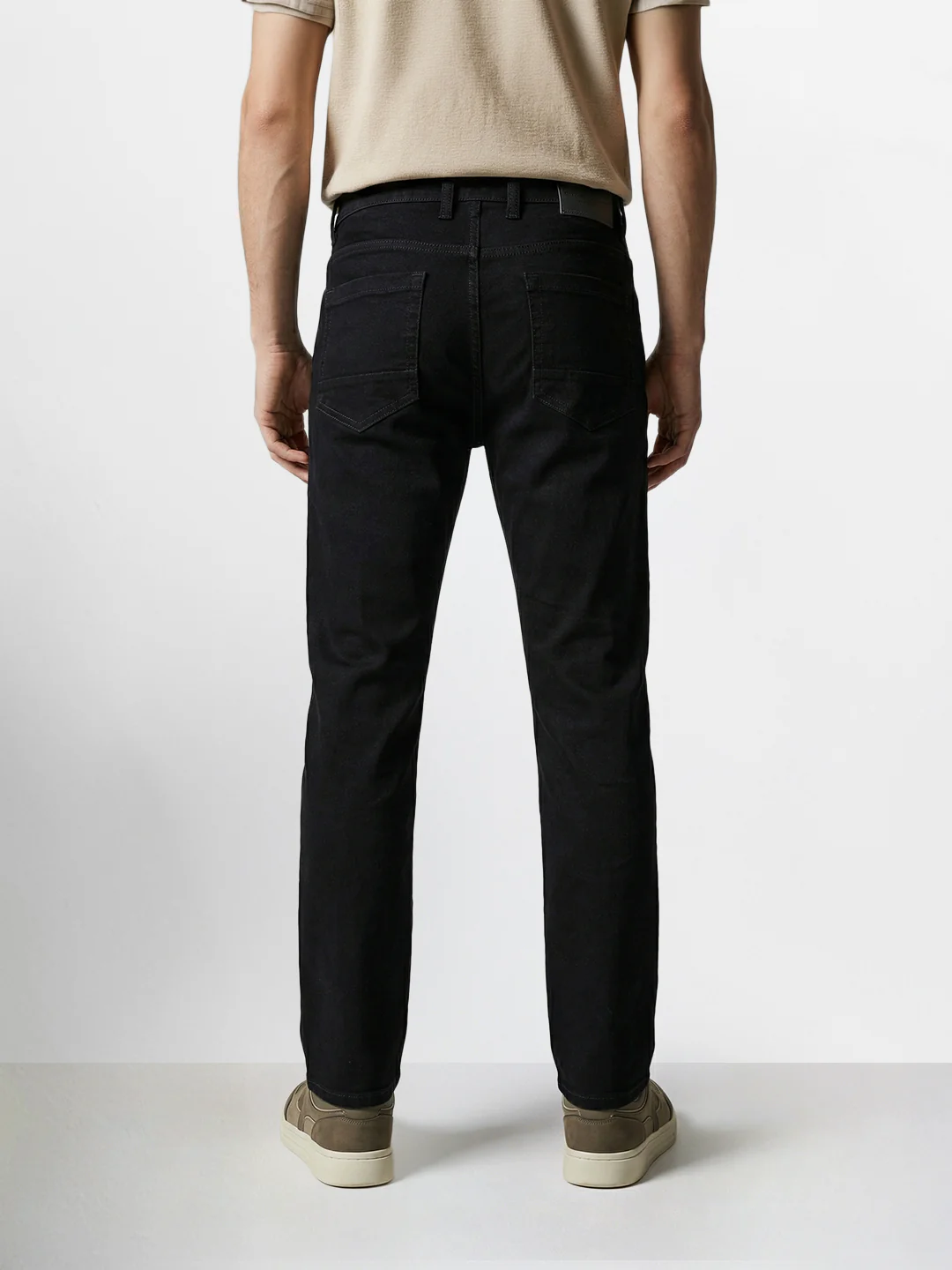 Men's Black Slim Fit Solid Casual Jeans - Image 4