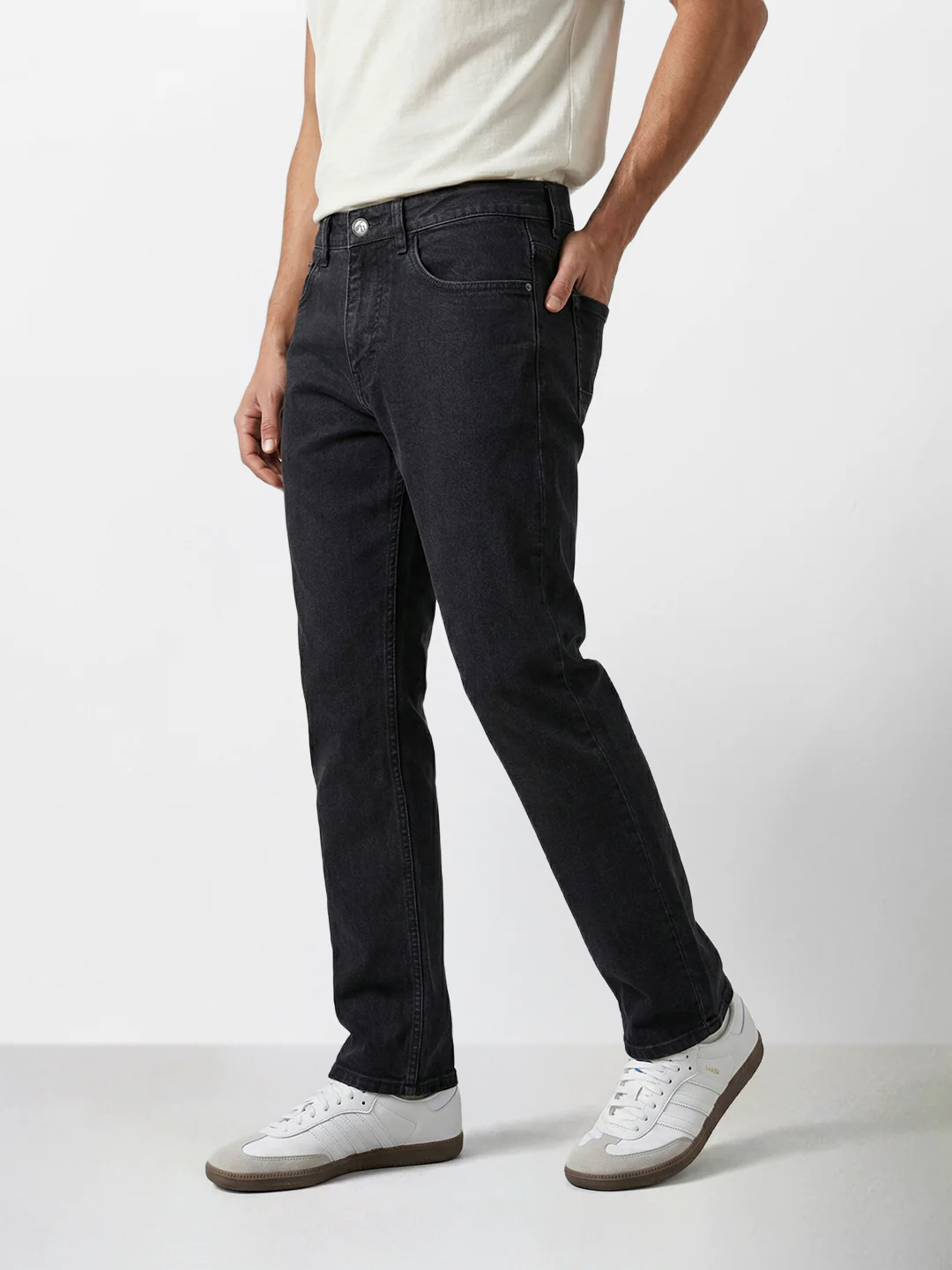 Men's Black Slim Fit Solid Casual Jeans - Image 2