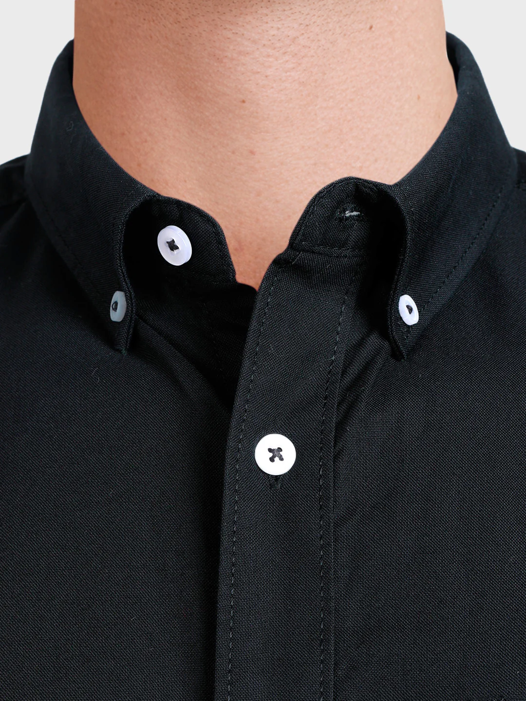 Men's Black Slim Fit Solid Casual Shirt - Image 3
