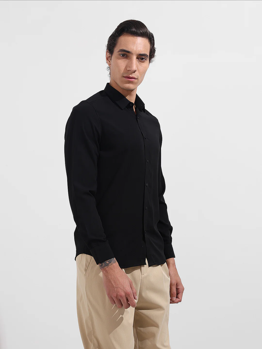 Men's Black Slim Fit Solid Party Wear Shirt - Image 3