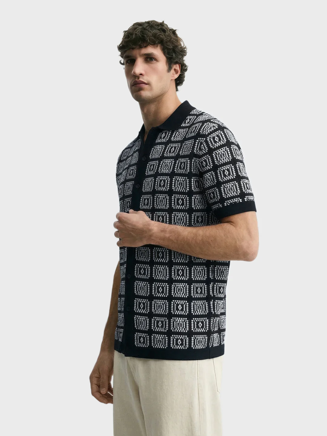 Men's Black Slim Fit Textured Casual Shirt - Image 4