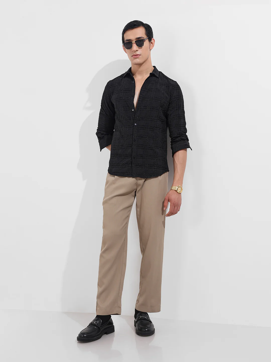 Men's Black Slim Fit Textured Party Wear Shirt - Image 2
