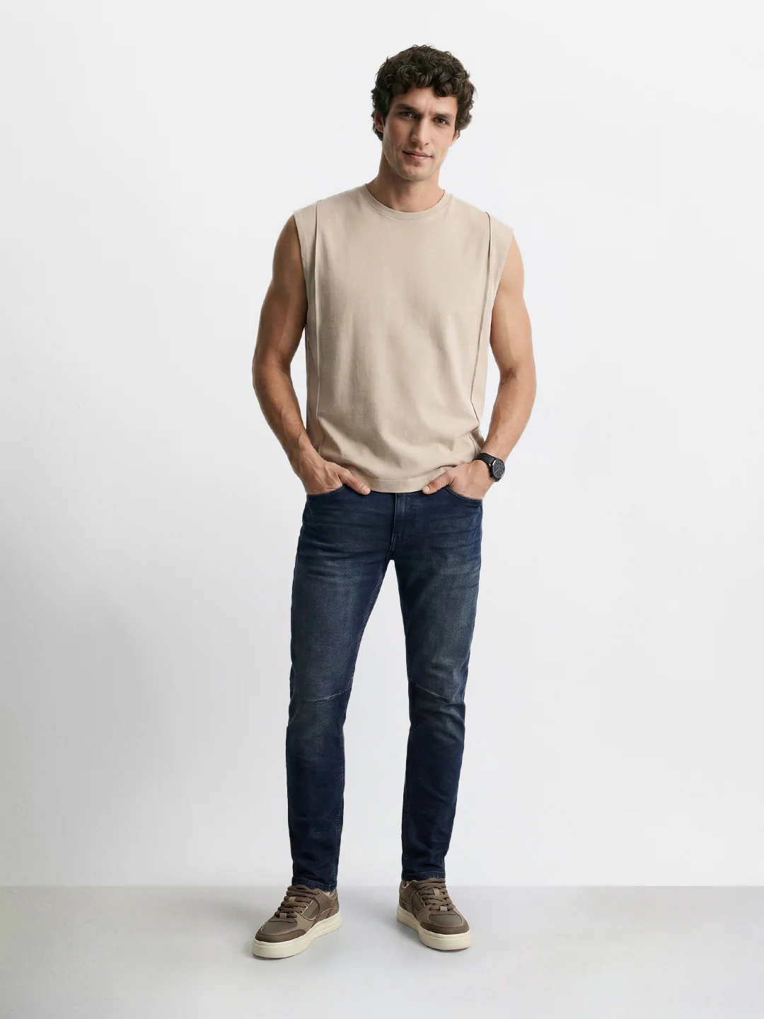 Men's Blue Carrot Fit Solid Casual Jeans - Image 5