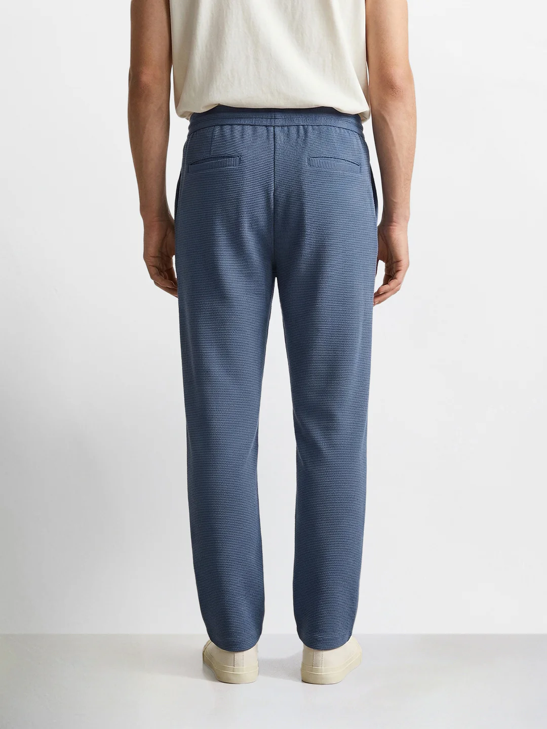 Men's Blue  Relaxed Fit Textured Casual Joggers - Image 4
