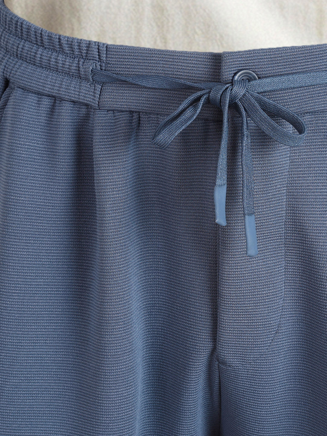Men's Blue  Relaxed Fit Textured Casual Joggers - Image 8