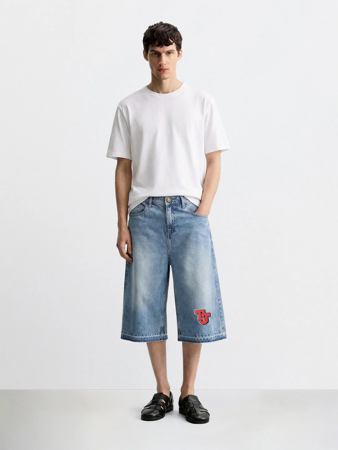 Men's Blue Loose Fit  Tom And Jerry Character Shorts - Image 3