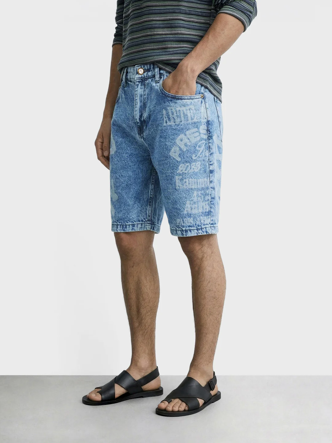 Men's Blue Regular Fit Printed Retro Wear Shorts - Image 2