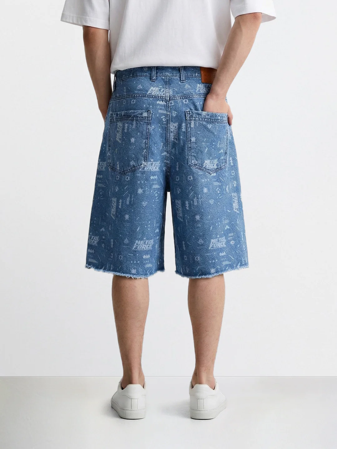Men's Blue Regular Fit  Warner Bros Shorts - Image 2