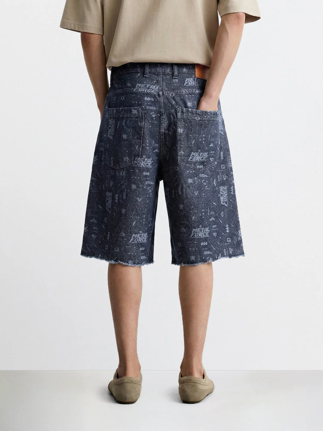 Men's Blue Regular Fit  Warner Bros Shorts - Image 2