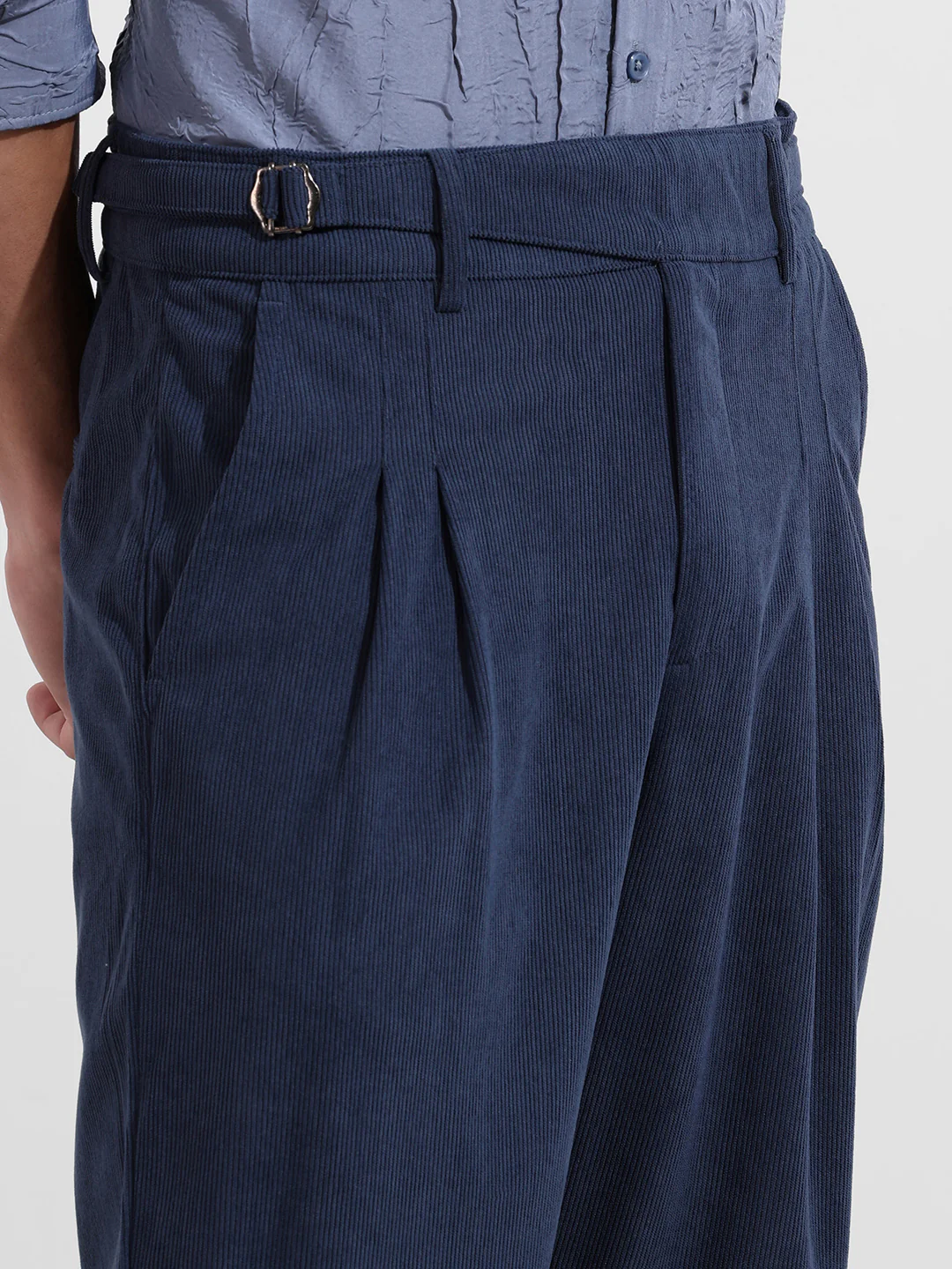 Men's Dark Denim Relaxed Fit Textured Casual Trousers - Image 4