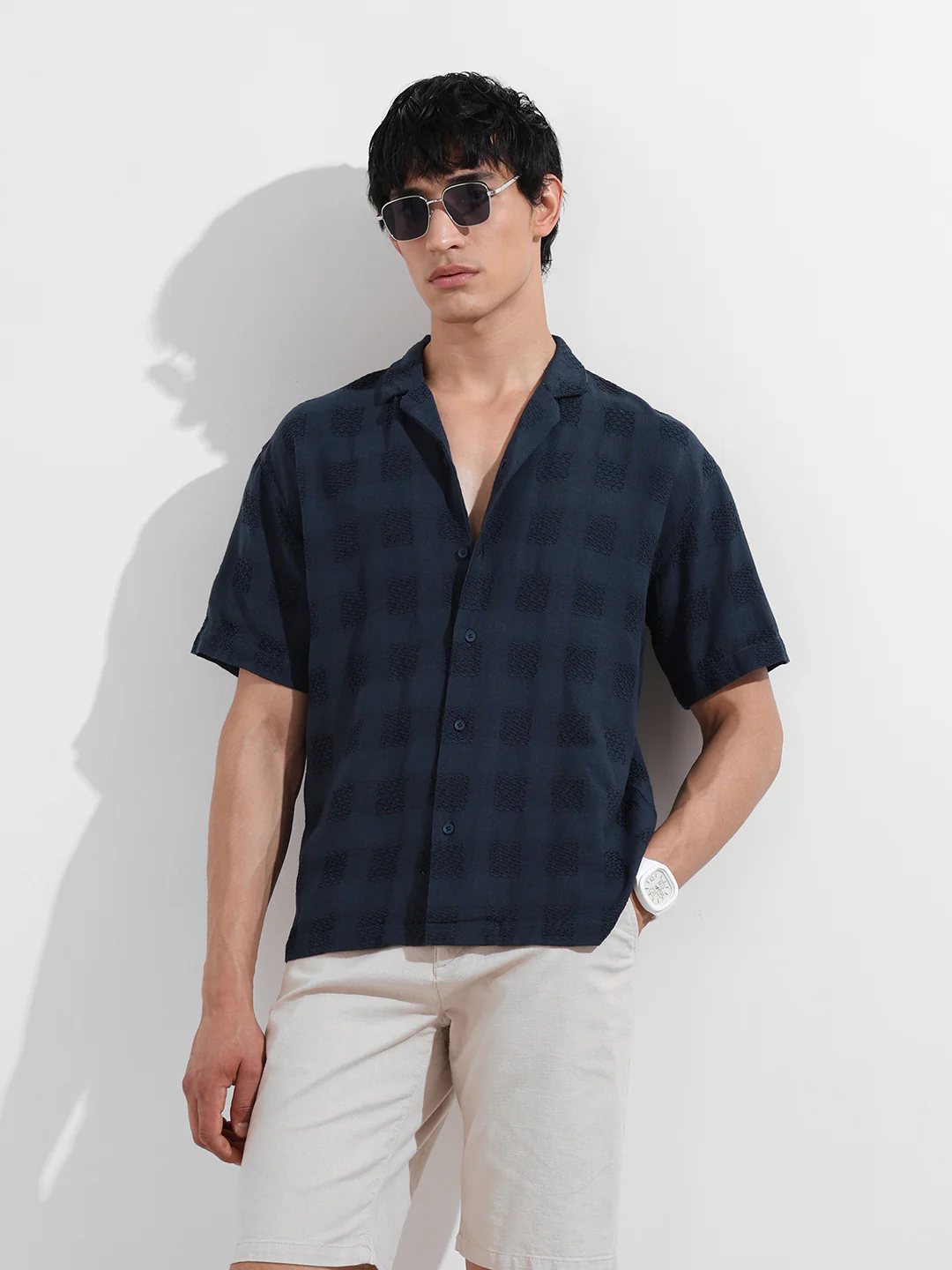 Men's Blue Relaxed Fit Resort Wear Textured Shirt - Image 2