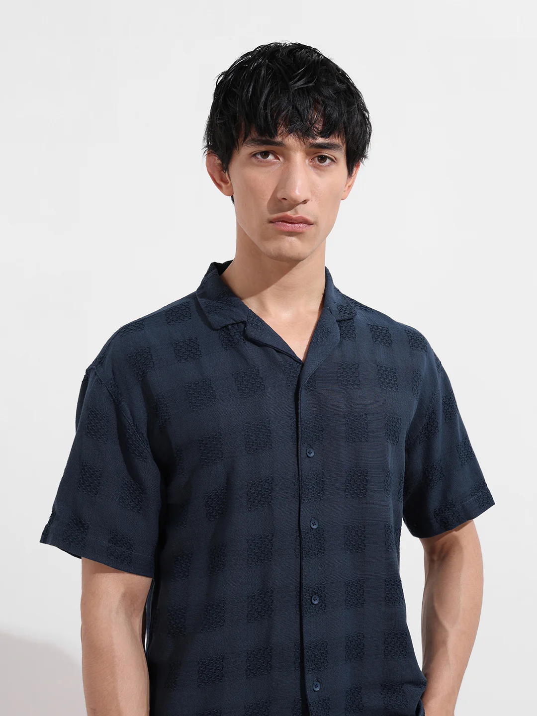 Men's Blue Relaxed Fit Resort Wear Textured Shirt - Image 5