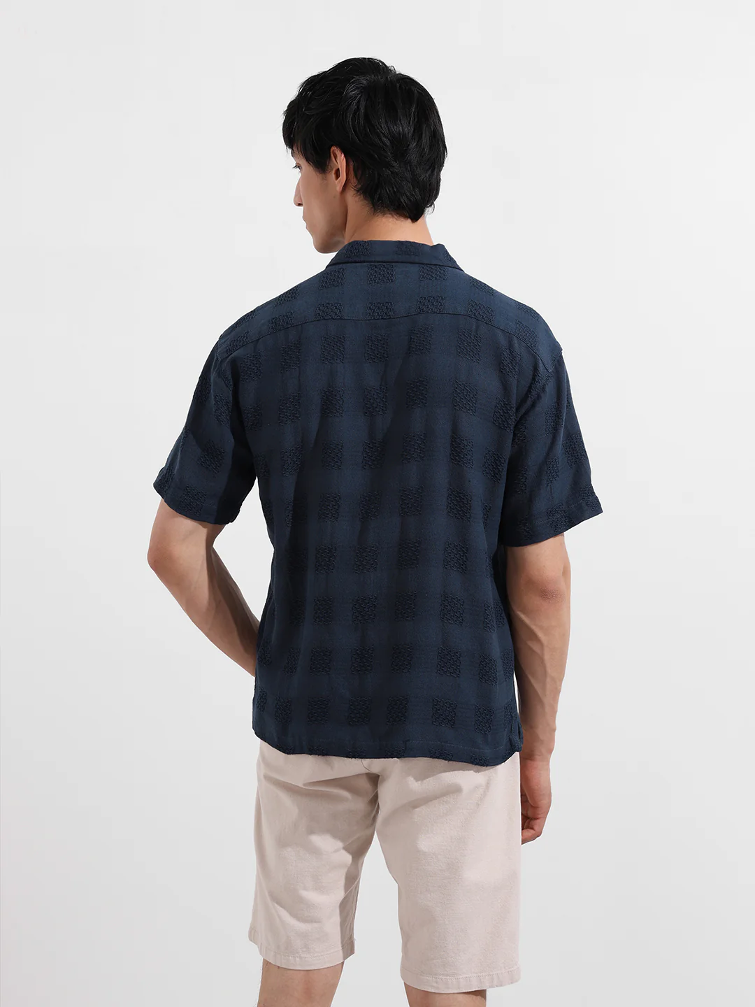Men's Blue Relaxed Fit Resort Wear Textured Shirt - Image 6